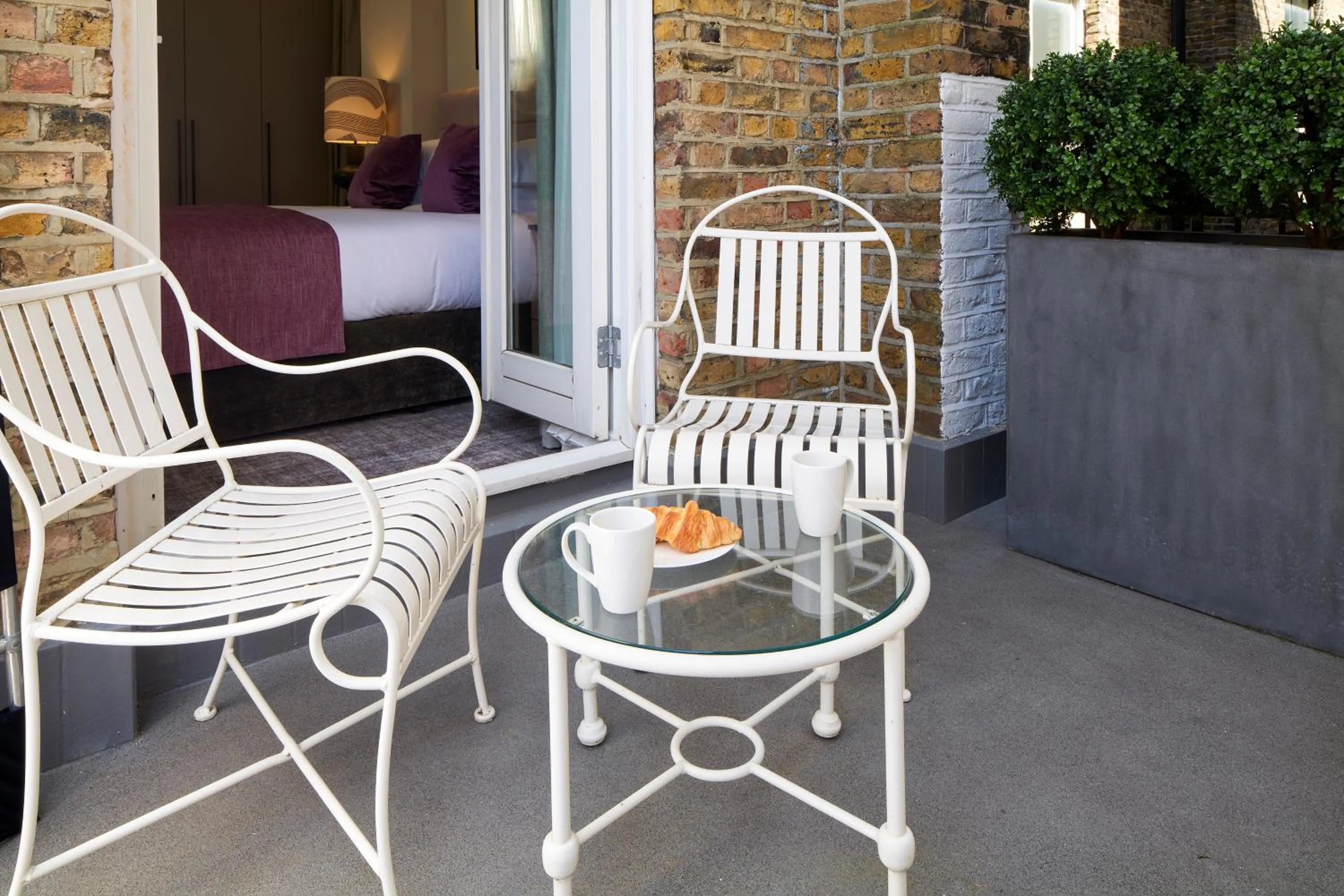 Balcony/Terrace in Cheval Harrington Court at South Kensington
