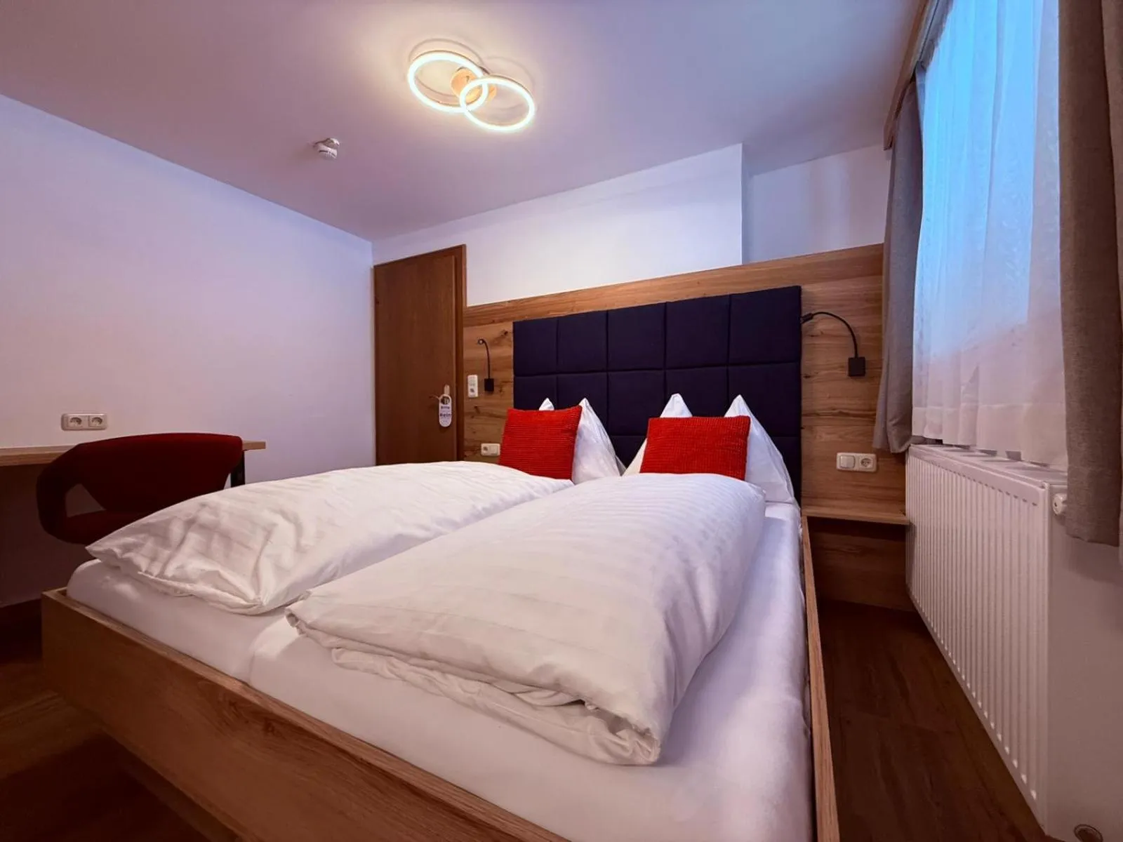 Bedroom, Bed in Pension Lederergütl - Jokercard & Parkplatz inkl