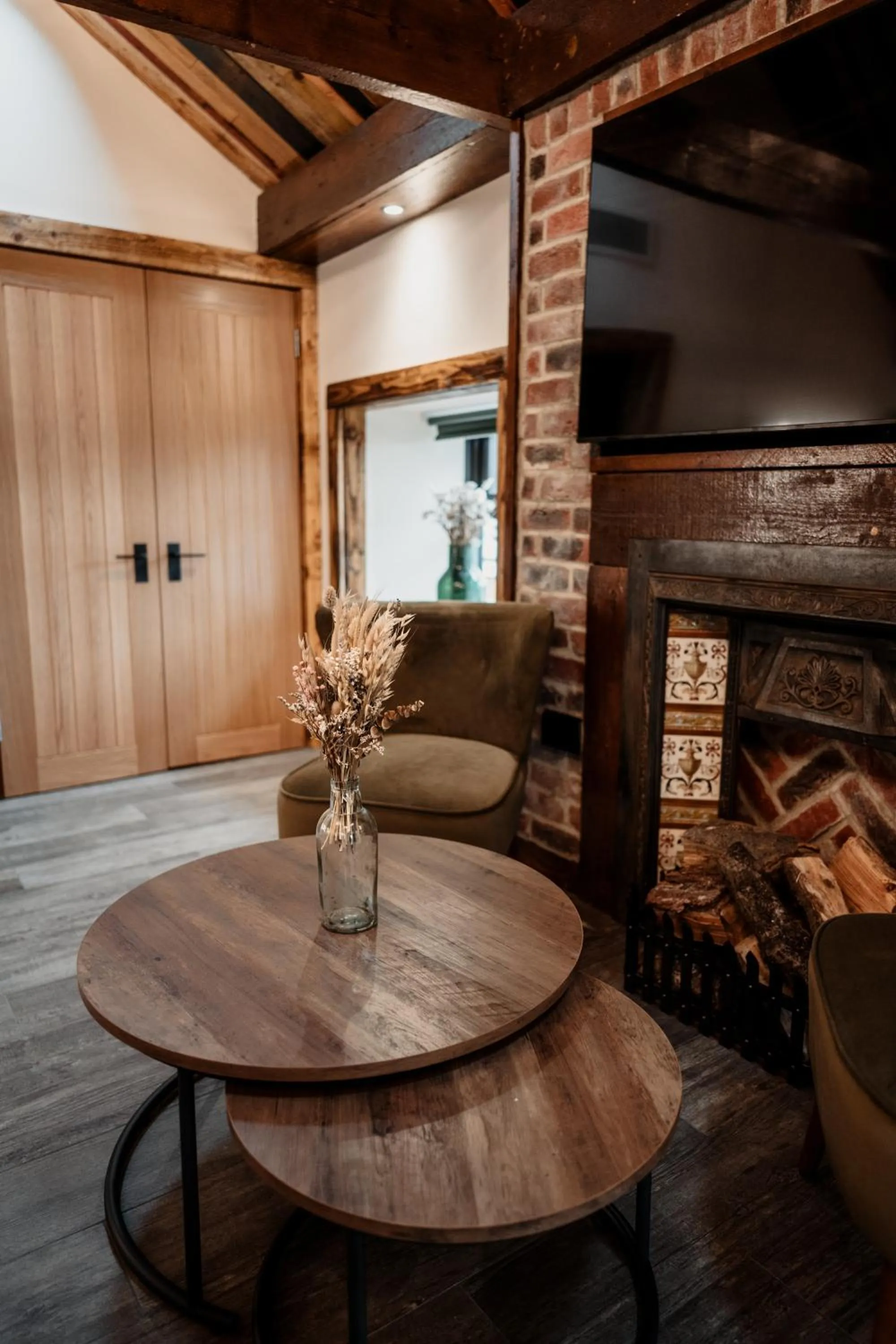 Seating area in South Causey Inn