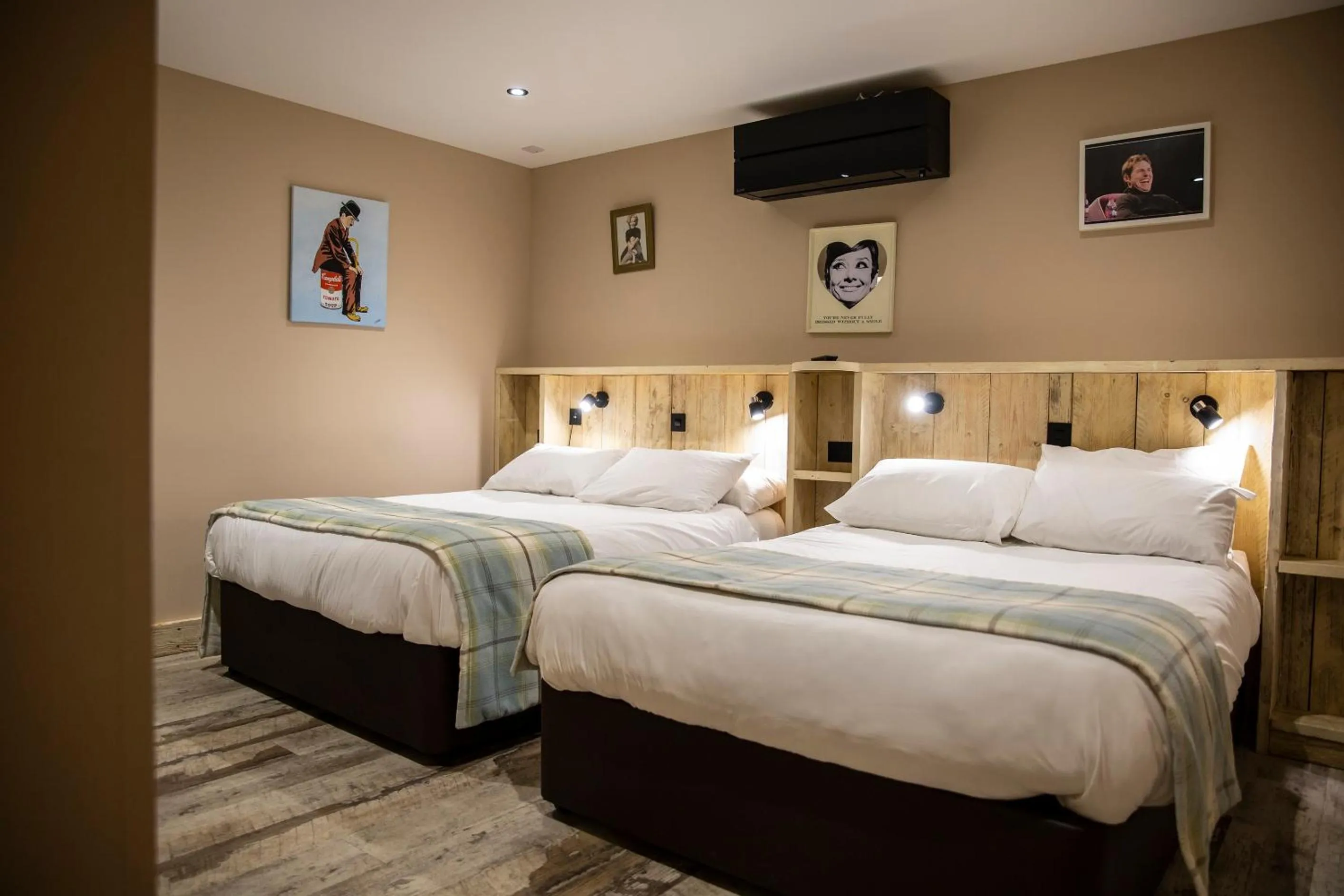 Bed in South Causey Inn