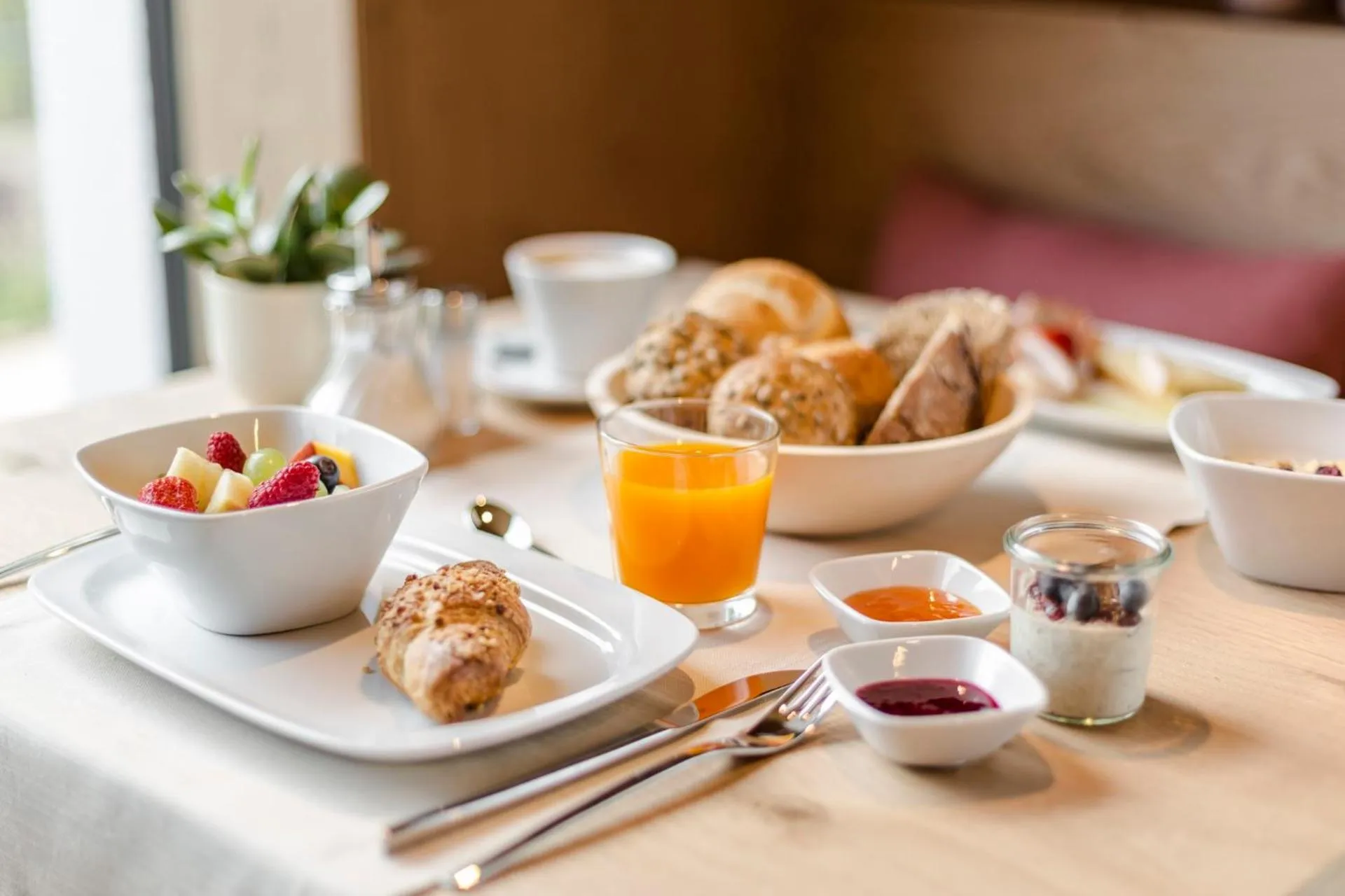 Breakfast in Pra Palmer The Green B&B