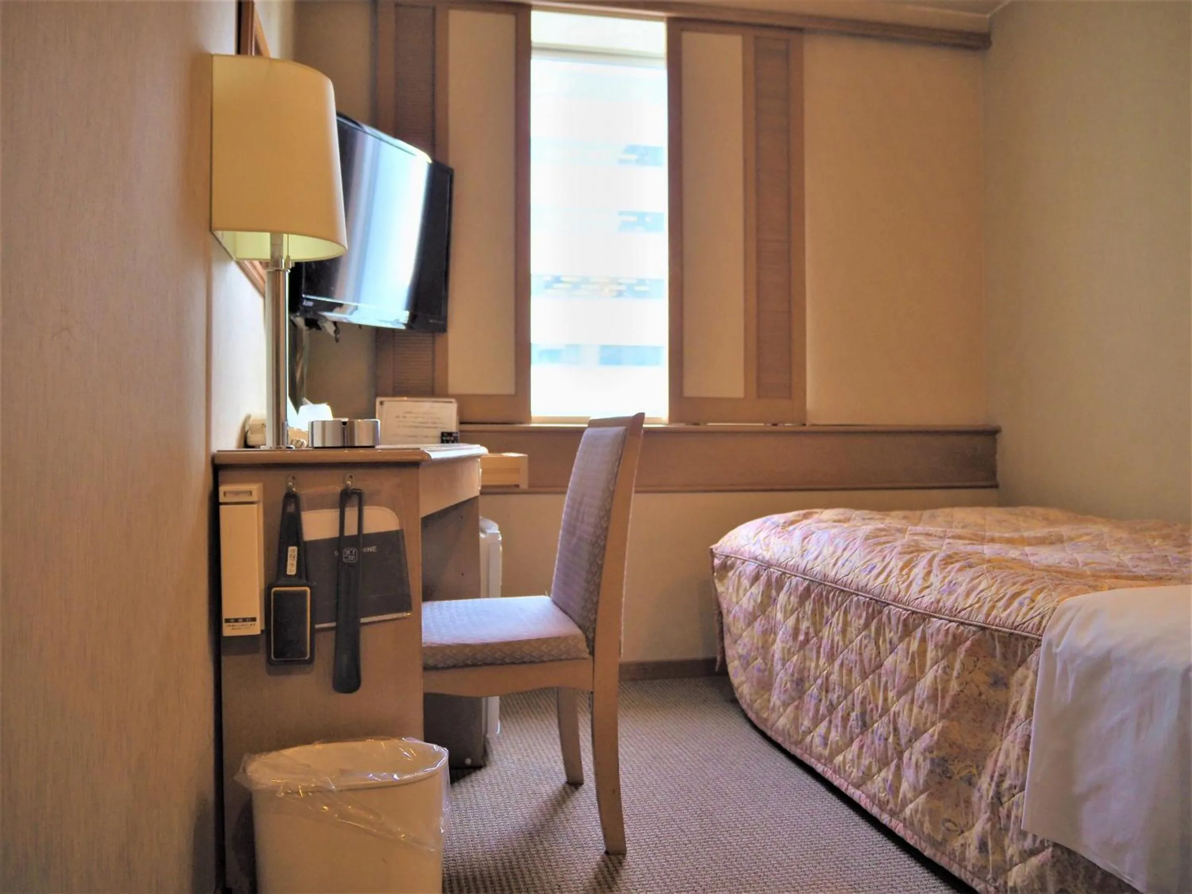 Photo of the whole room in Sanside Hotel