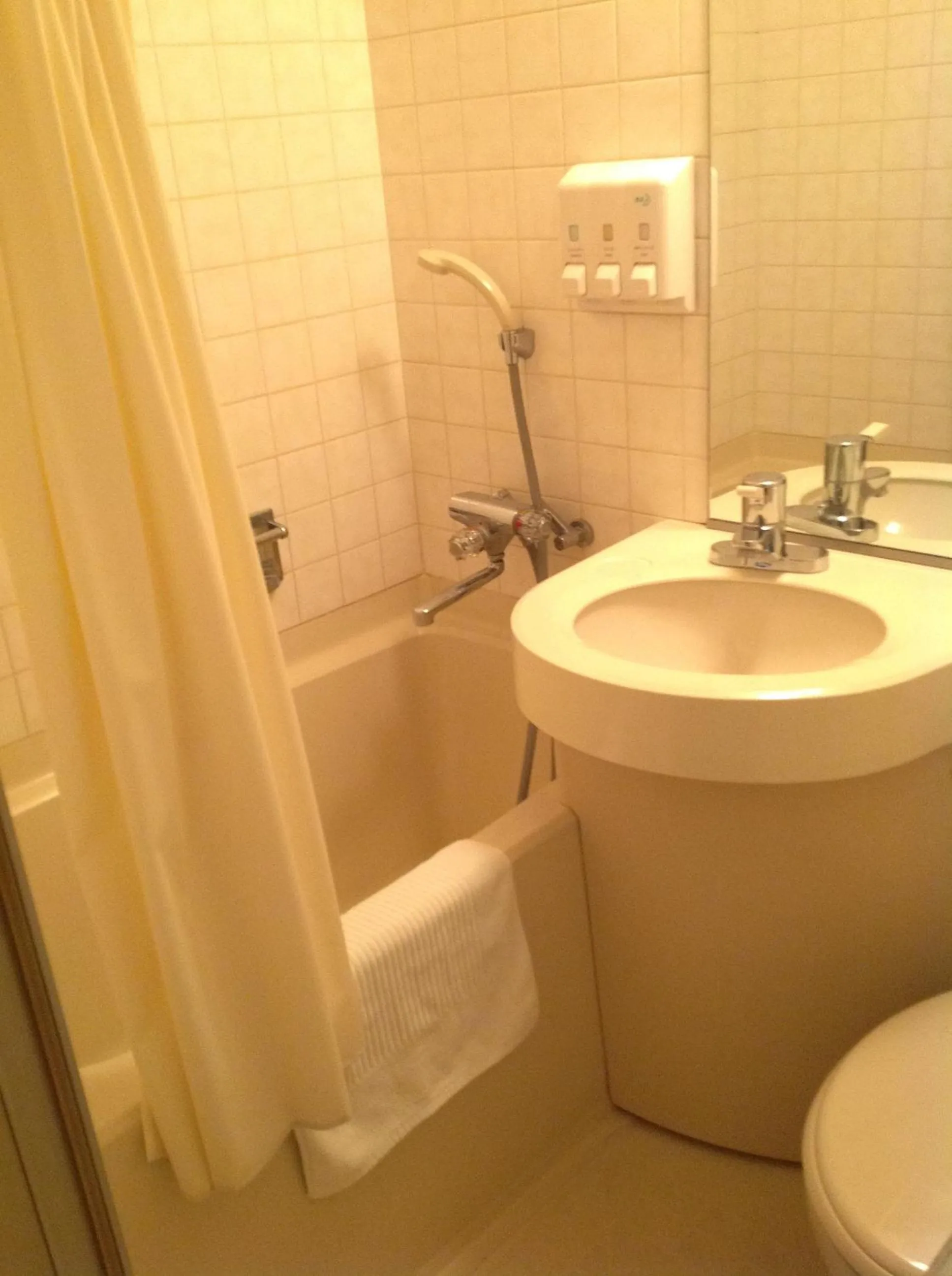 Bathroom in Sanside Hotel