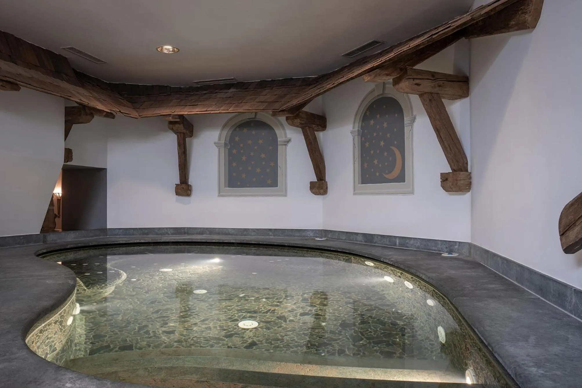 Spa and wellness centre/facilities in The Laurin Small & Charming