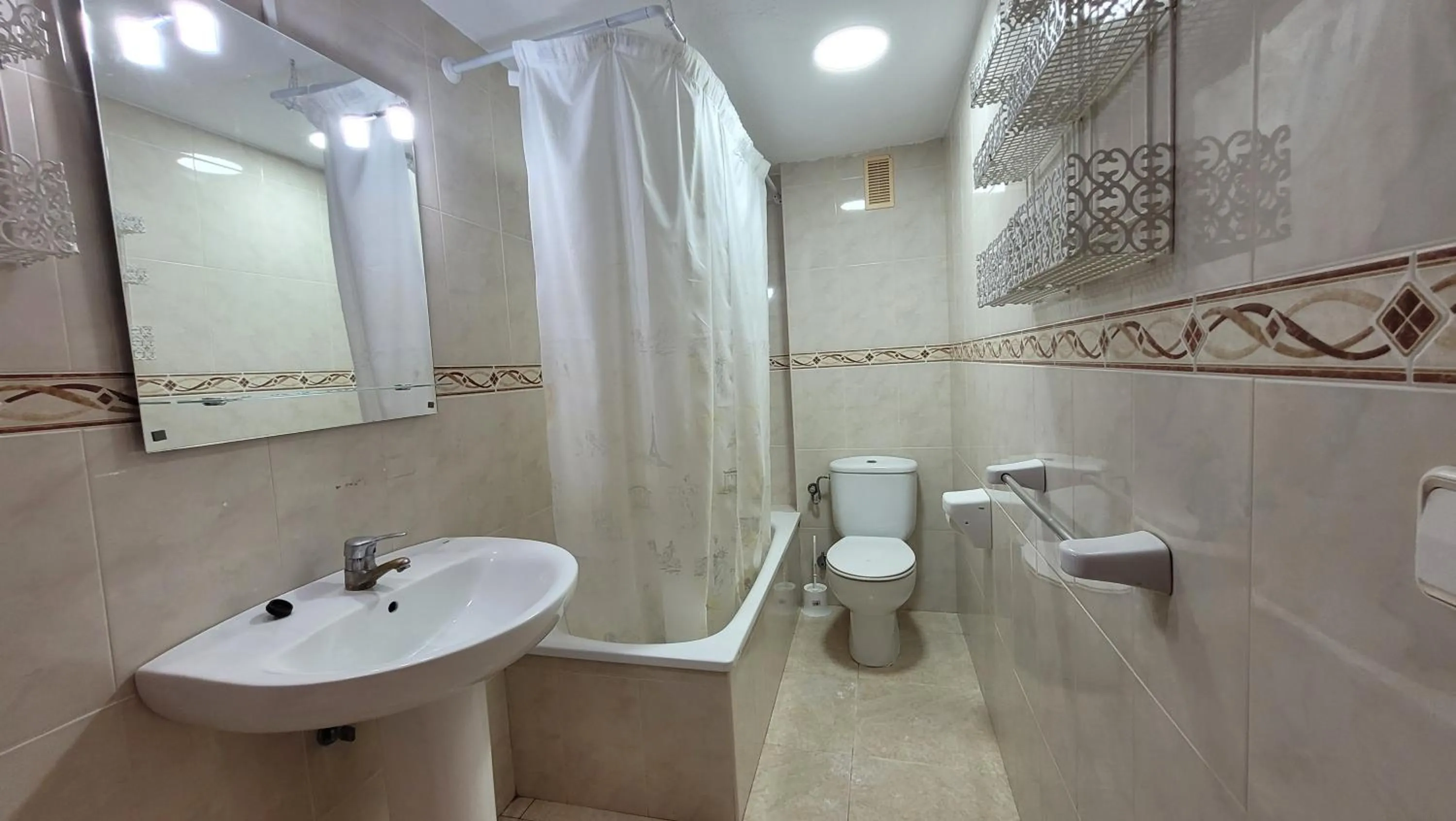 Bathroom in Veracruz-Fincas Benidorm