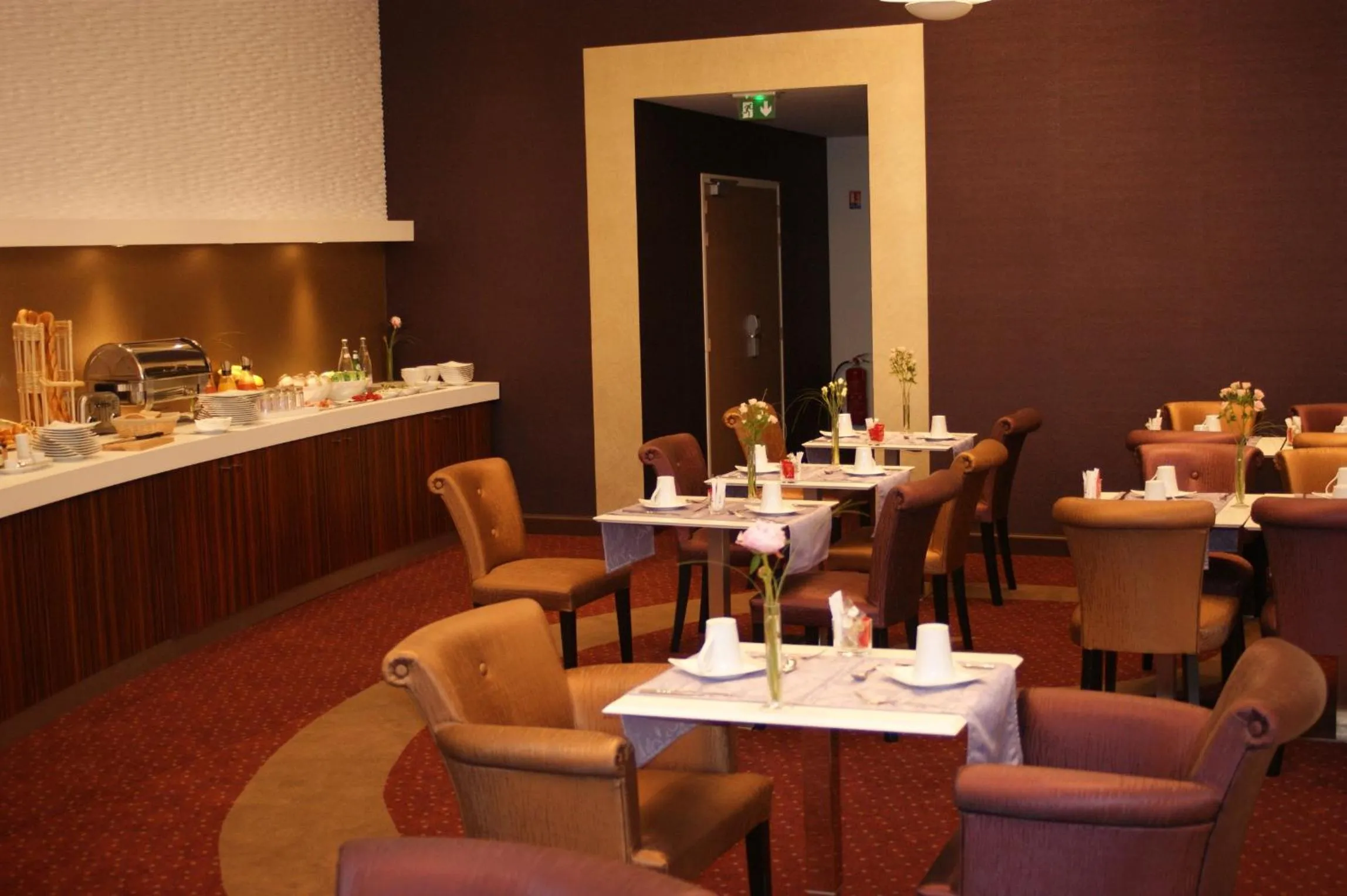 Restaurant/places to eat in Hôtel François Premier Cognac Centre