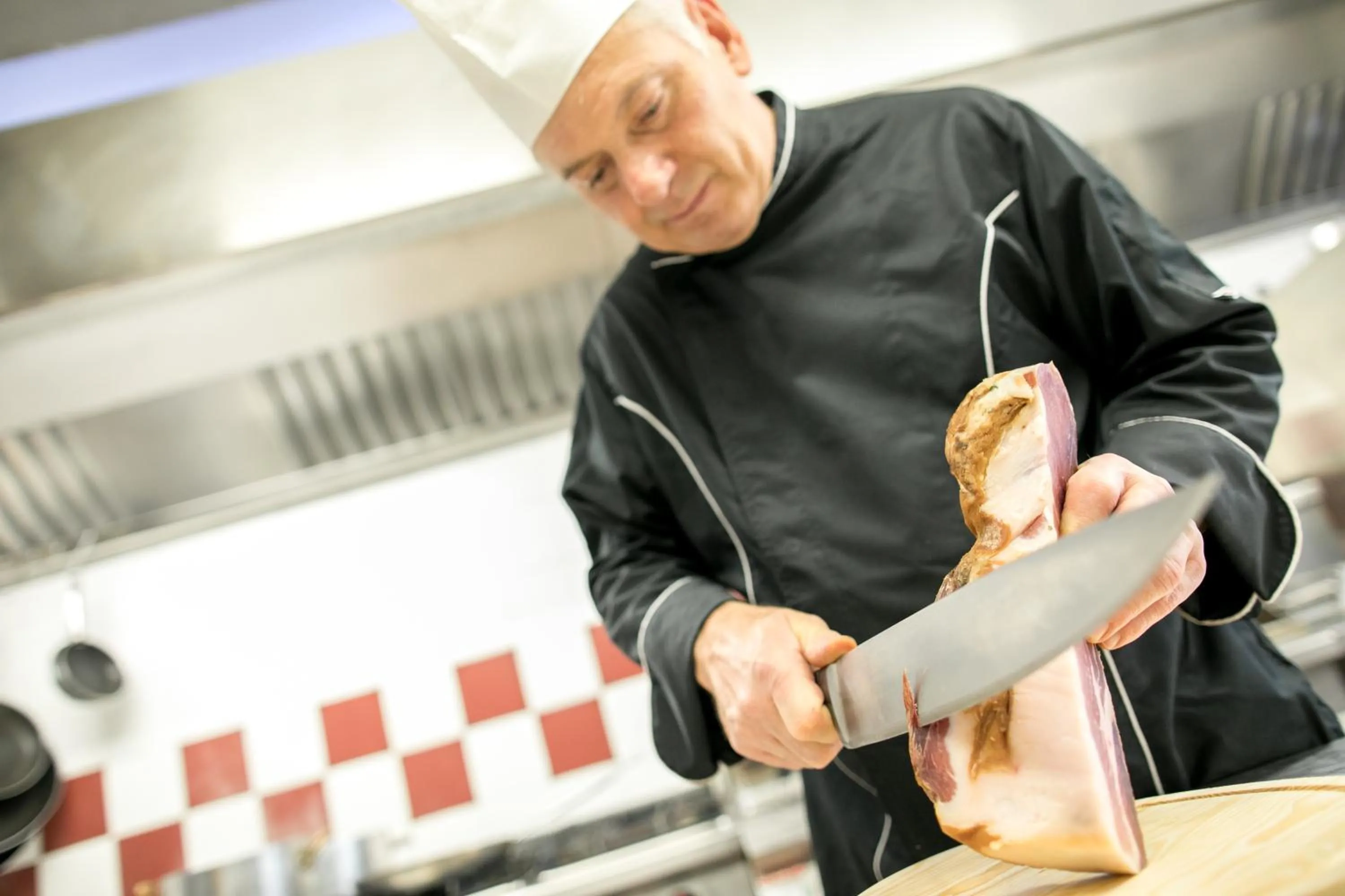 Staff in Hotel Antica Croce - Gardaslowemotion