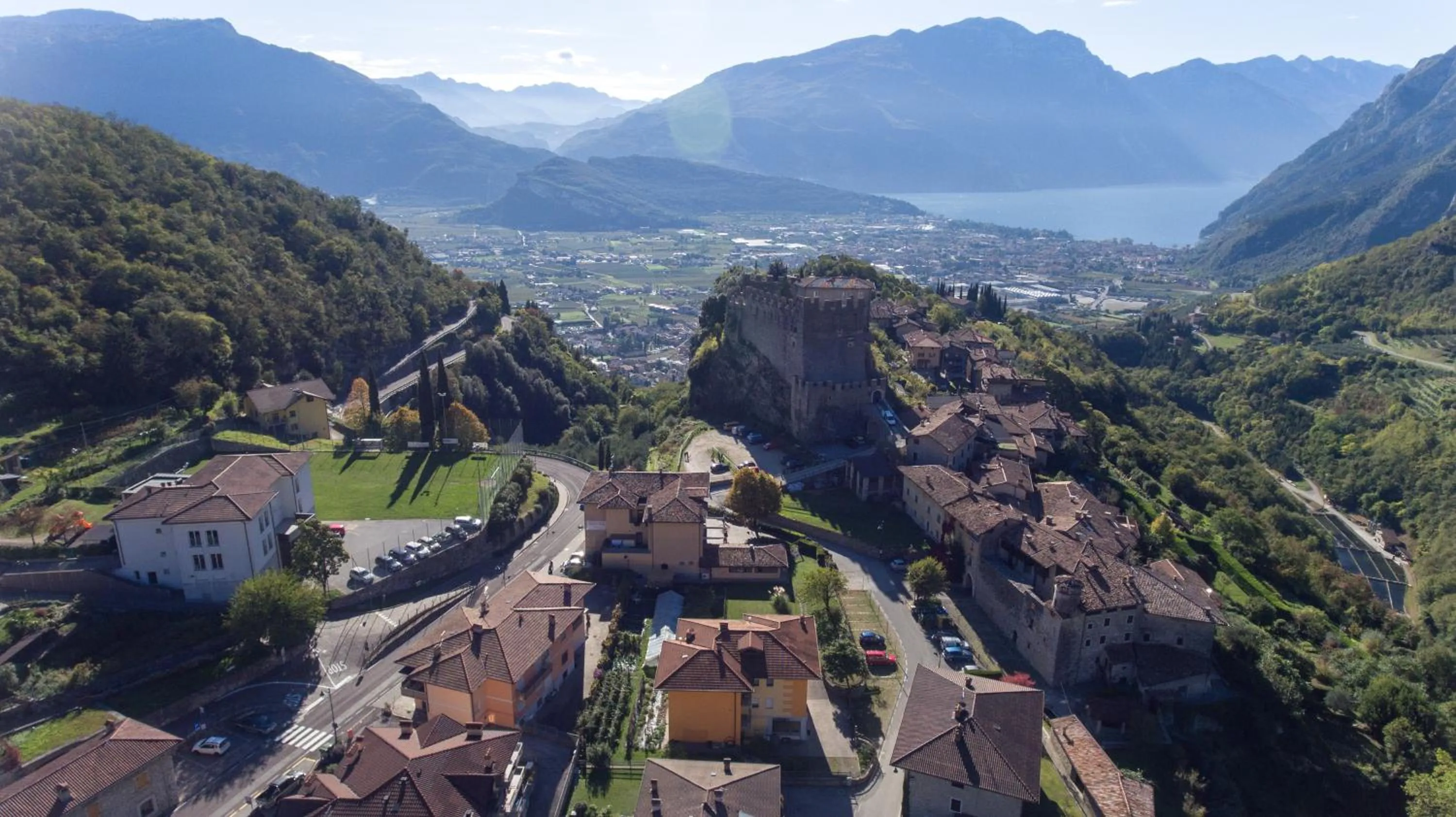 Bird's eye view in Hotel Antica Croce - Gardaslowemotion