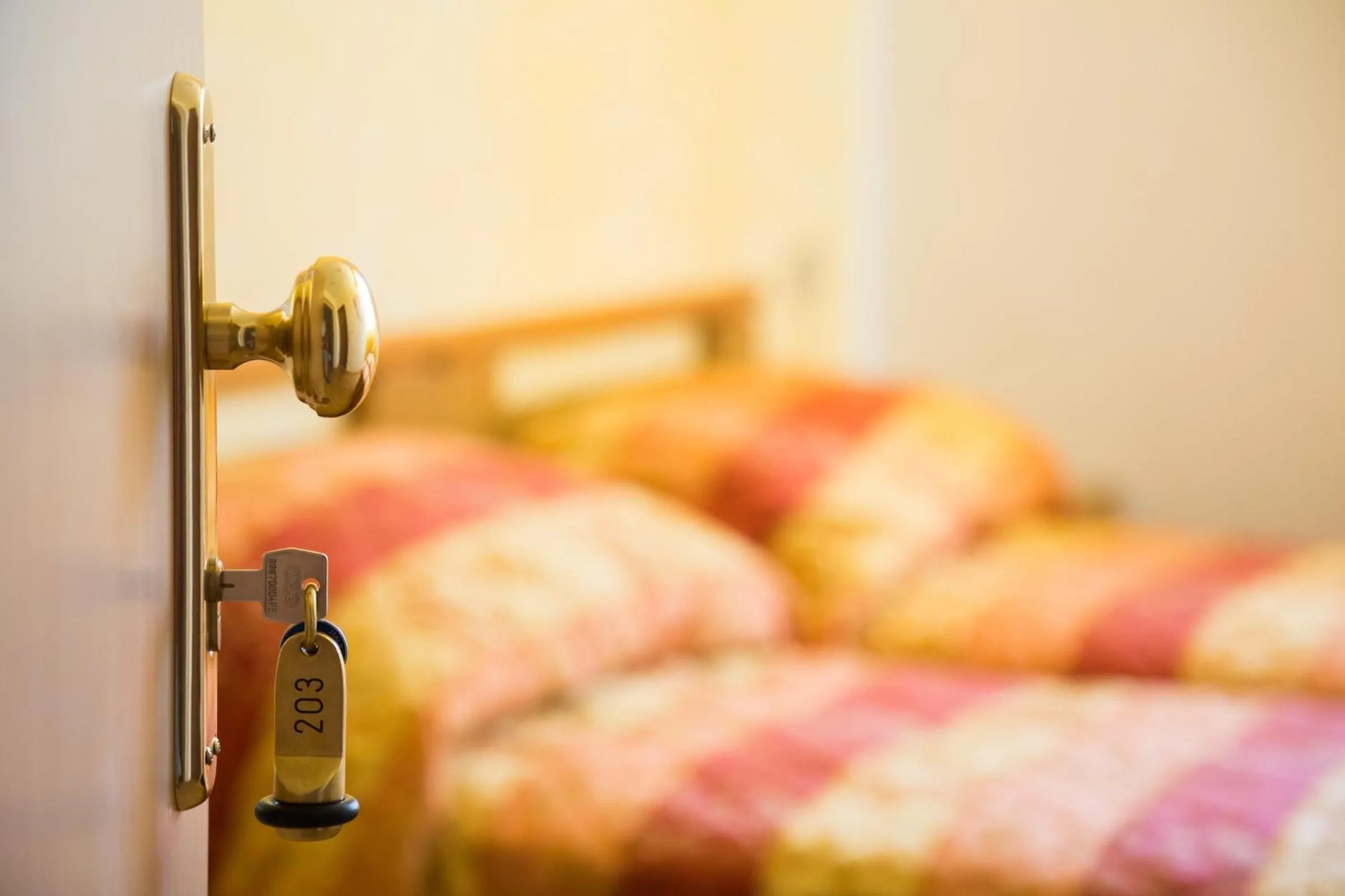 Decorative detail, Bed in Hotel Antica Croce - Gardaslowemotion