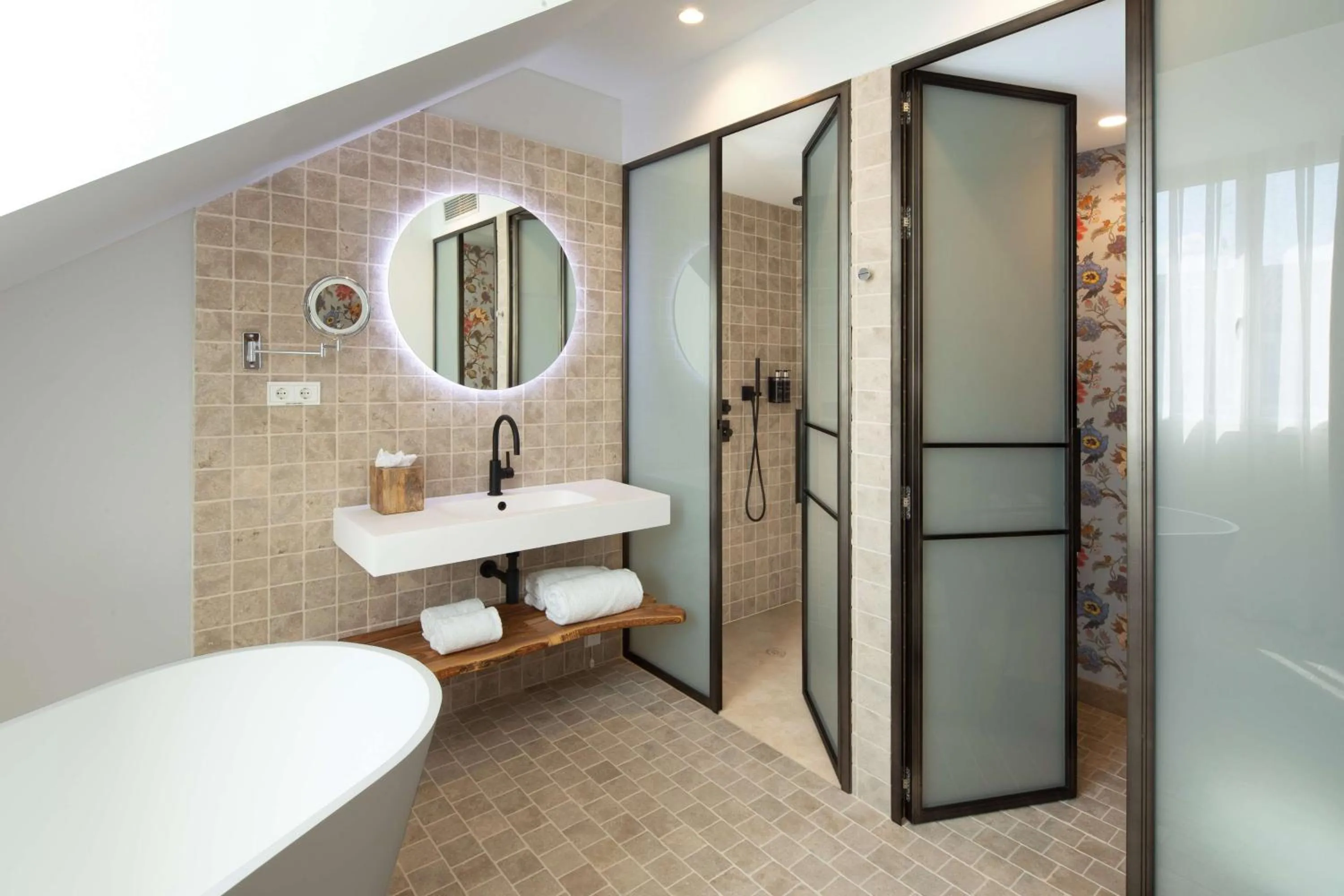 Bathroom in Atocha Hotel Madrid, Tapestry Collection by Hilton