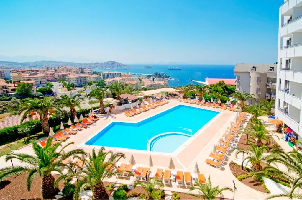 Pool view in City's Hill Hotel