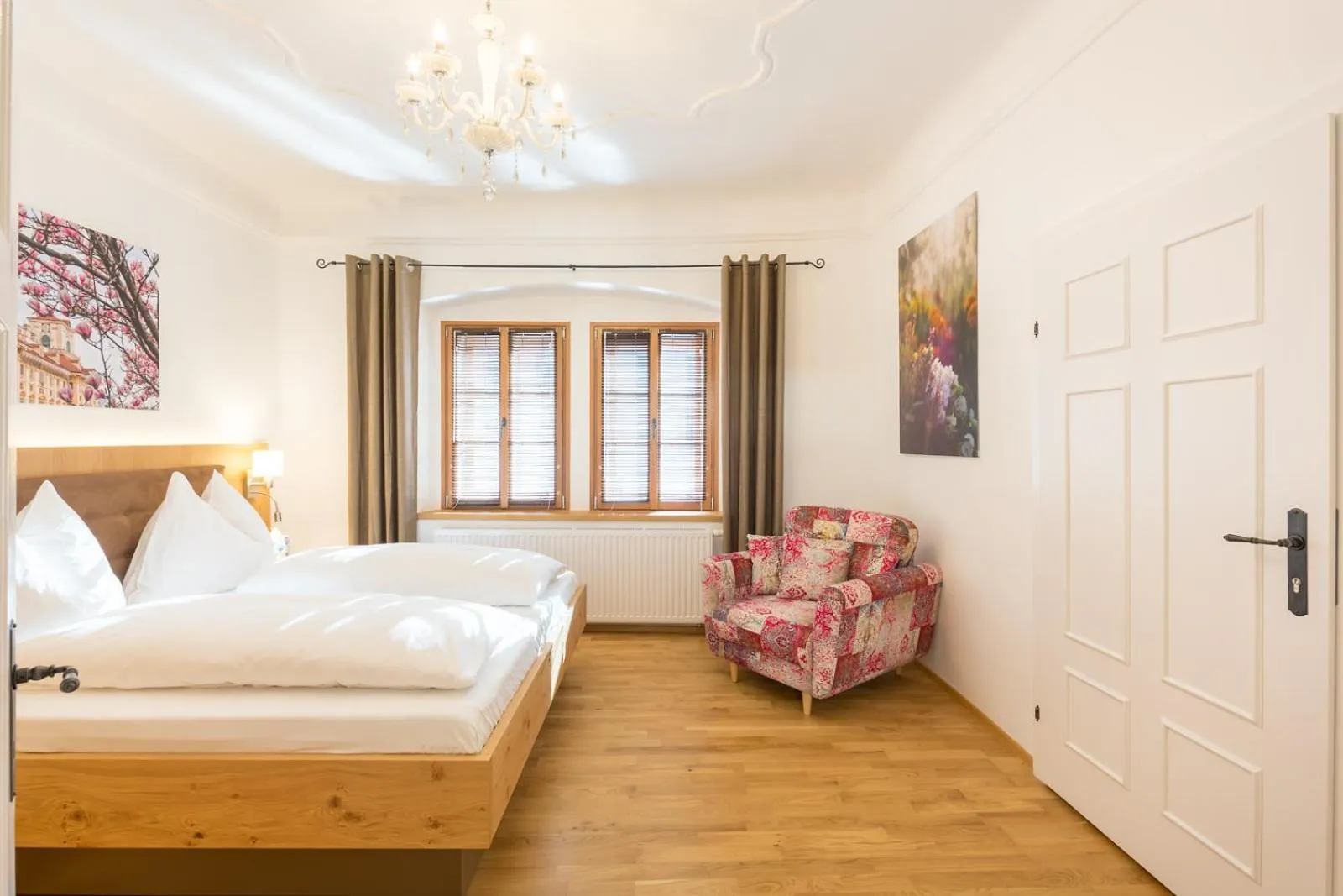 Bedroom, Bed in Altes Backhaus