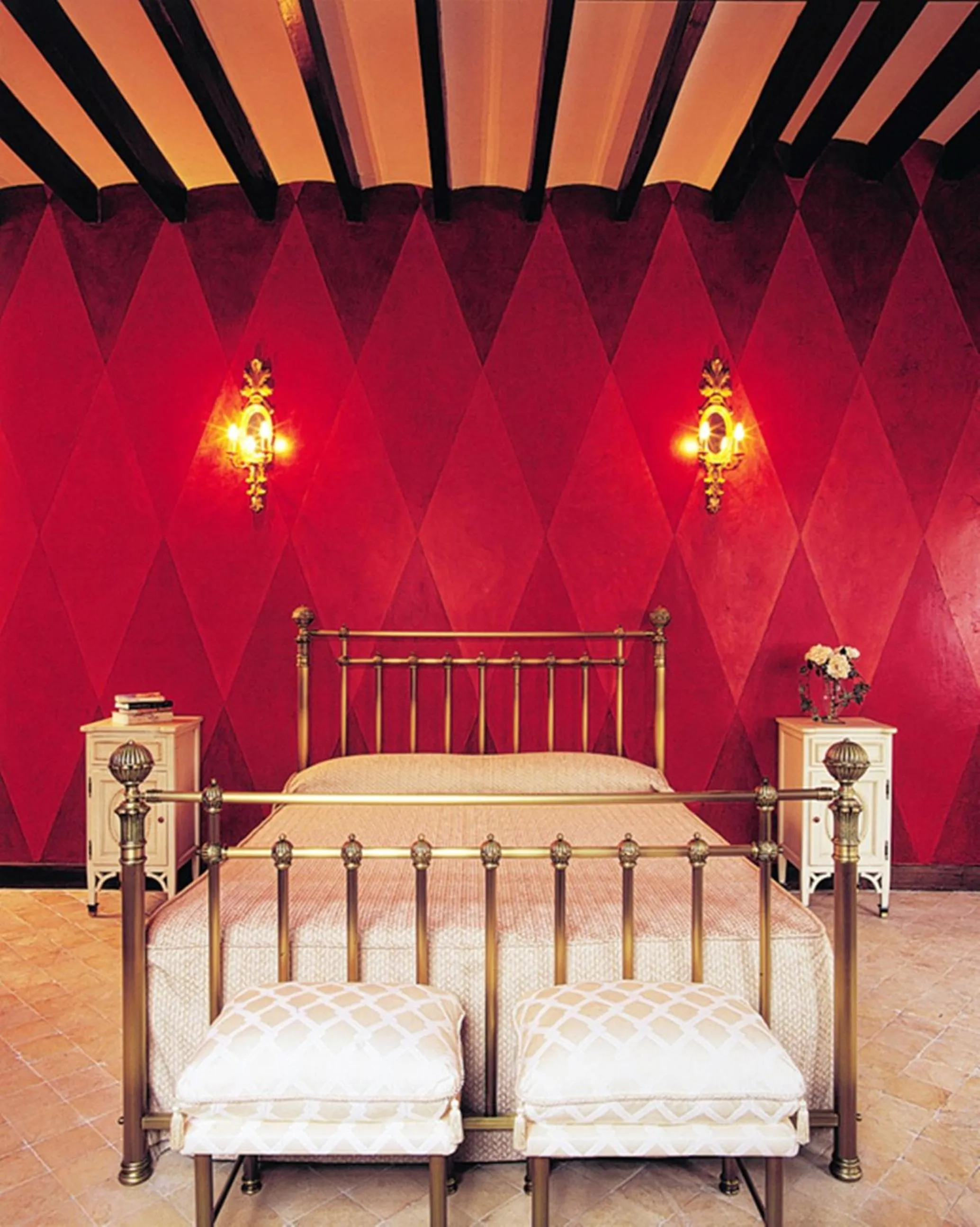 Photo of the whole room, Bed in Palacio Sant Salvador