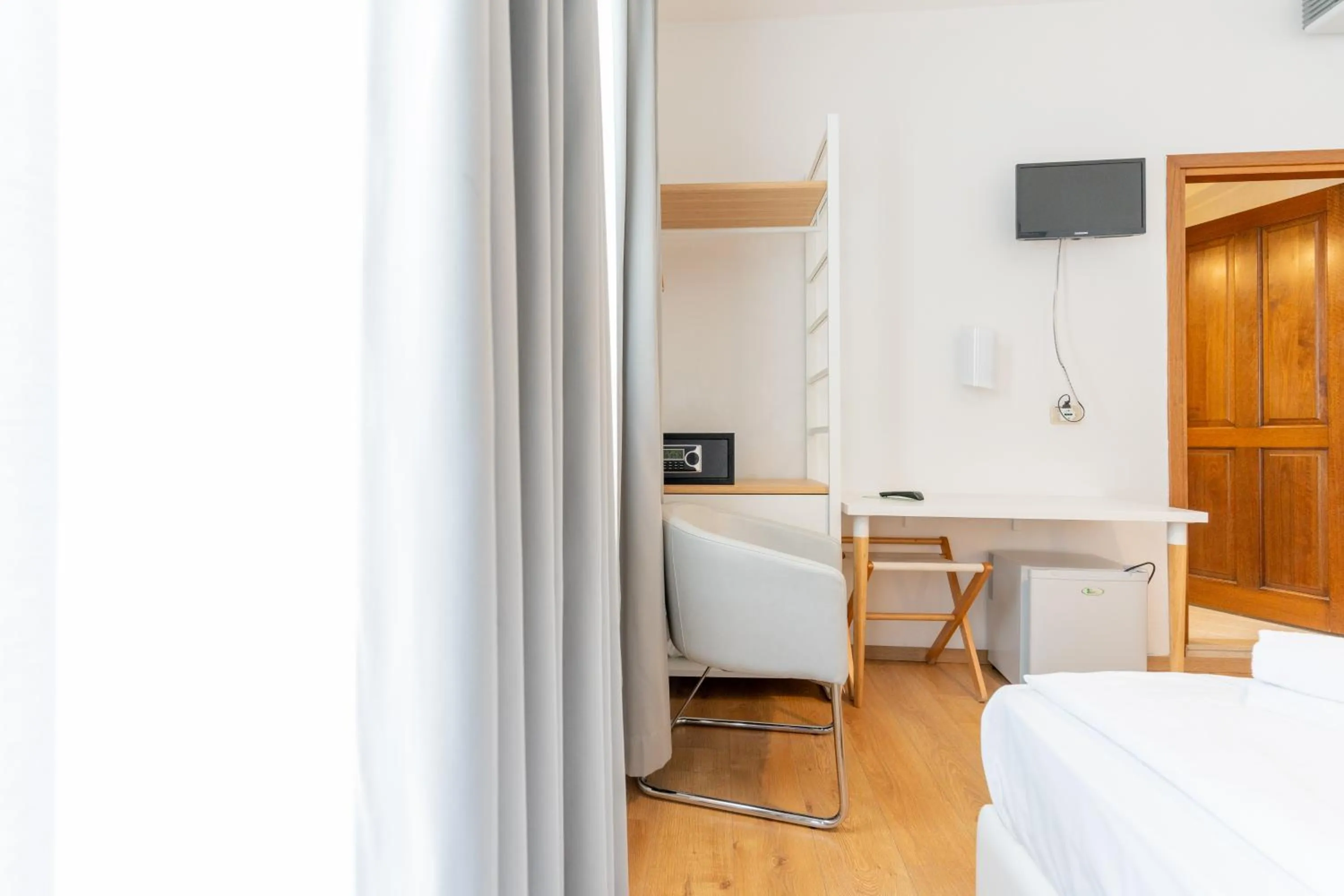 Bedroom, Bed in Hotel Regina