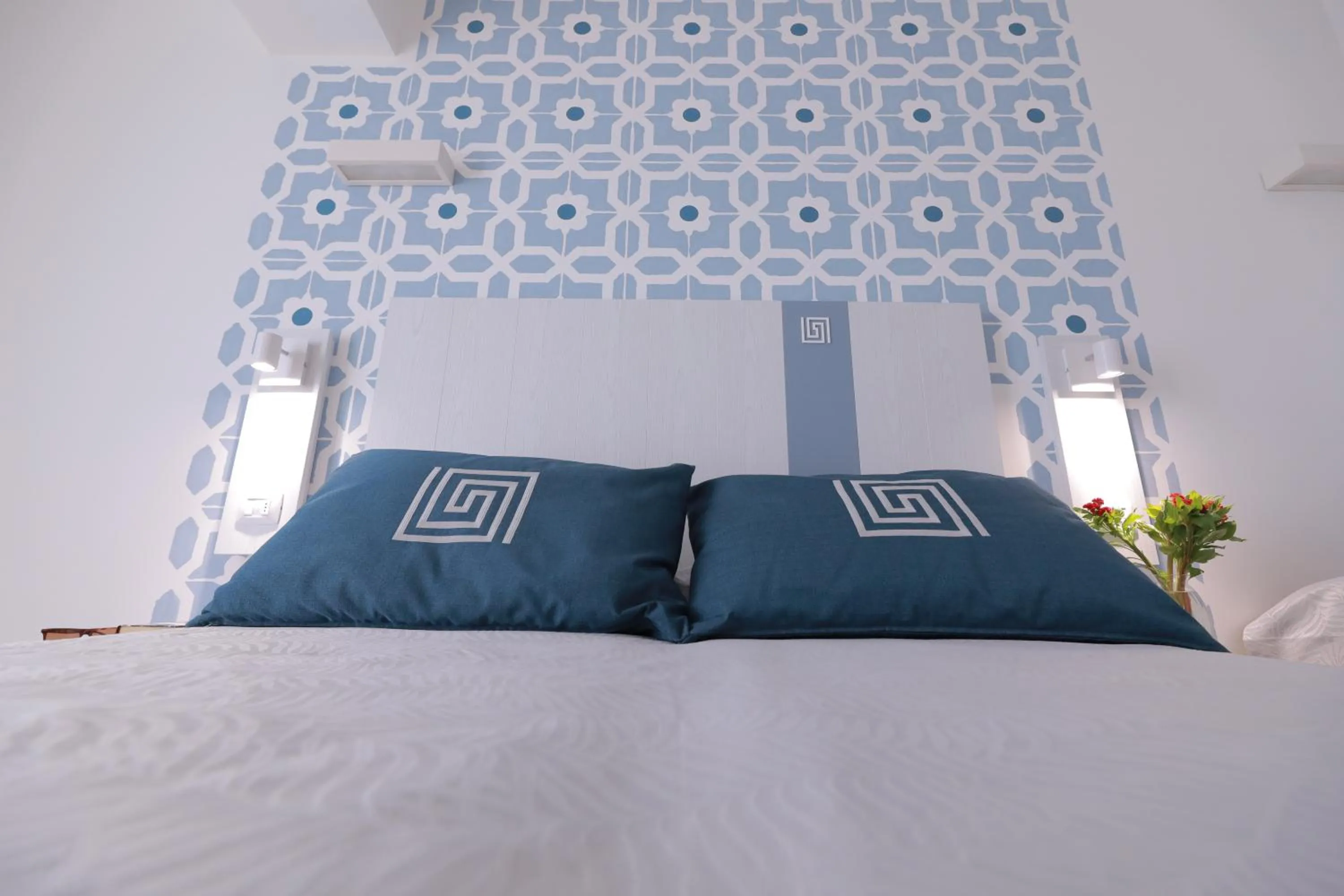 Bed in Hotel Magna Grecia