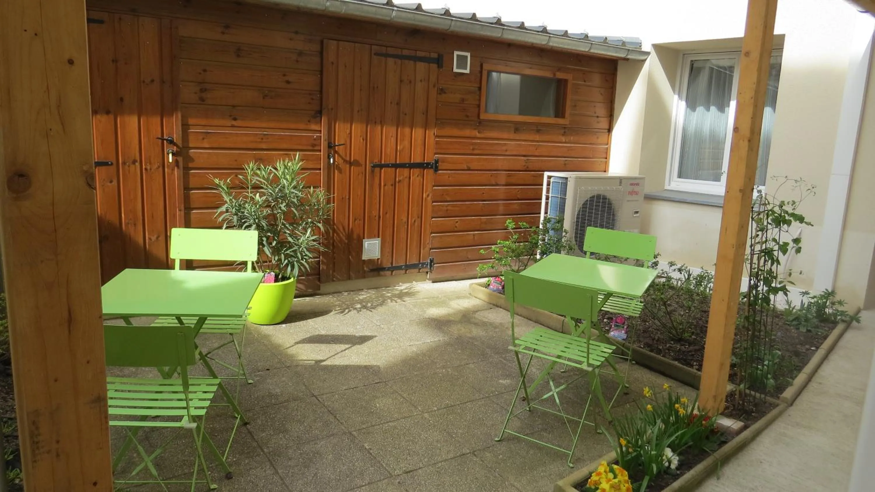 Balcony/Terrace in Hôtel de Clèves