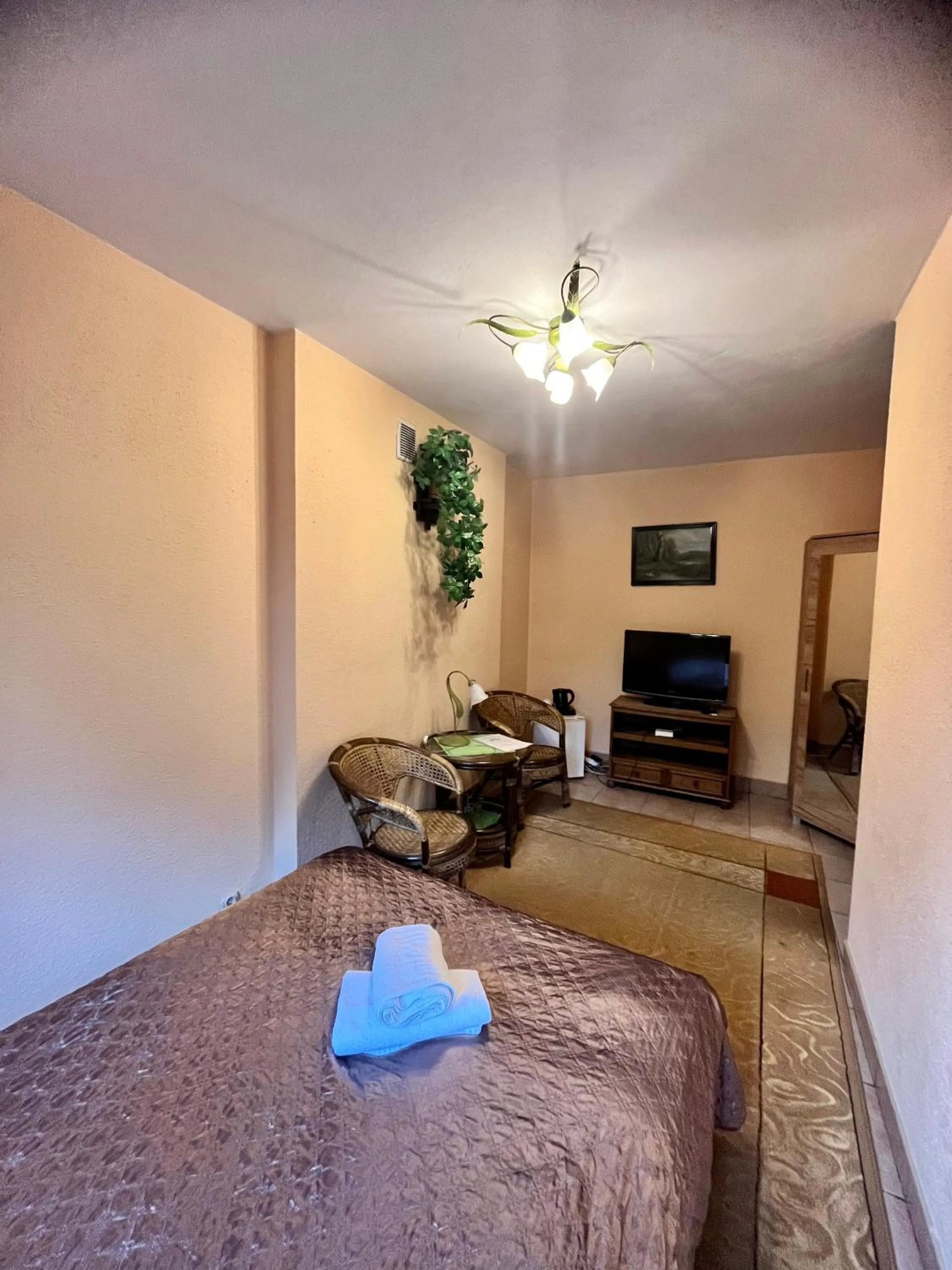 Bed in Zajazd Cicha Woda