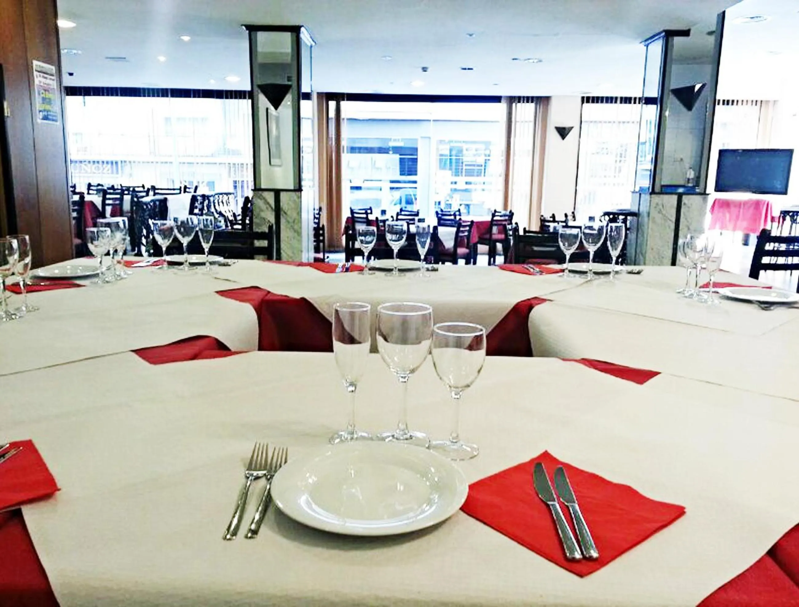 Restaurant/places to eat in Vernisa