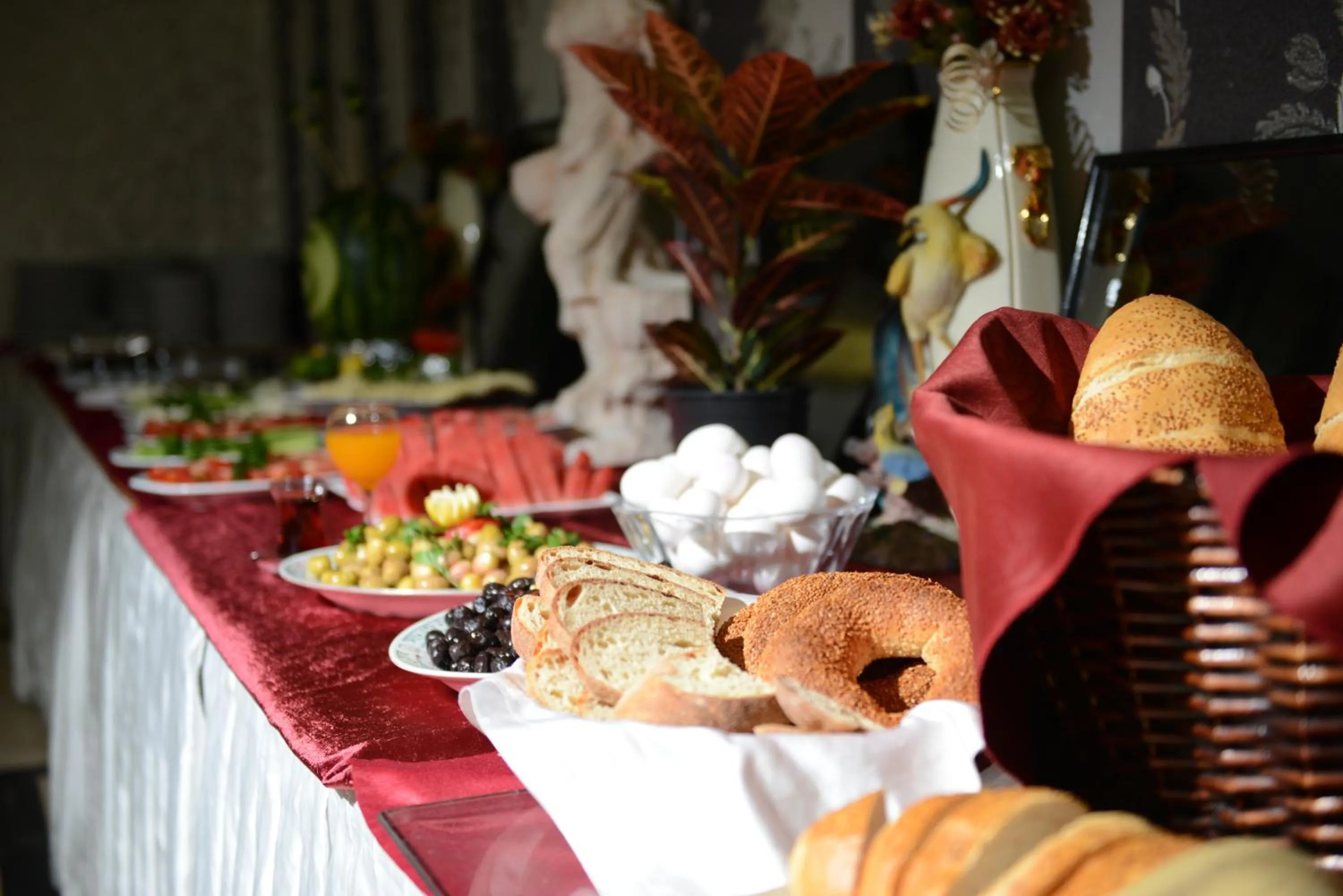 Restaurant/places to eat in Hotel Soydan