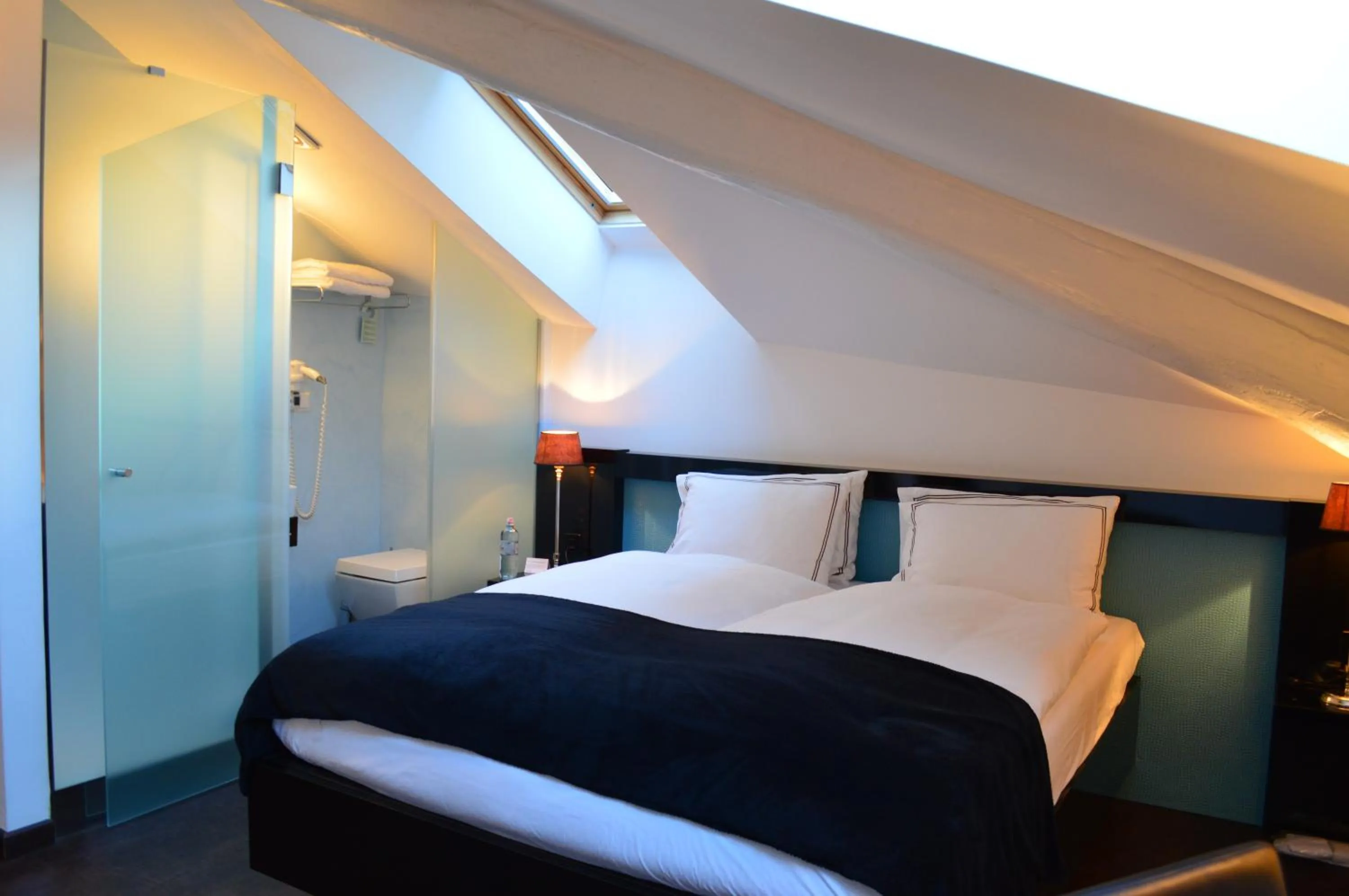 Bedroom in La Rinascente Locarno - Historic Center - Suites & Rooms - Easy Self Check-In