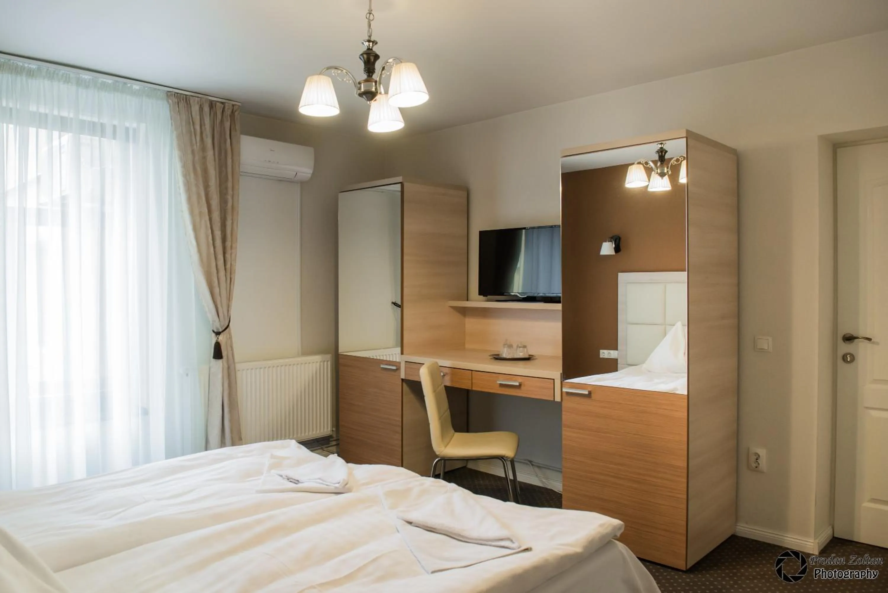 Photo of the whole room, Bed in Pensiunea Schwartz