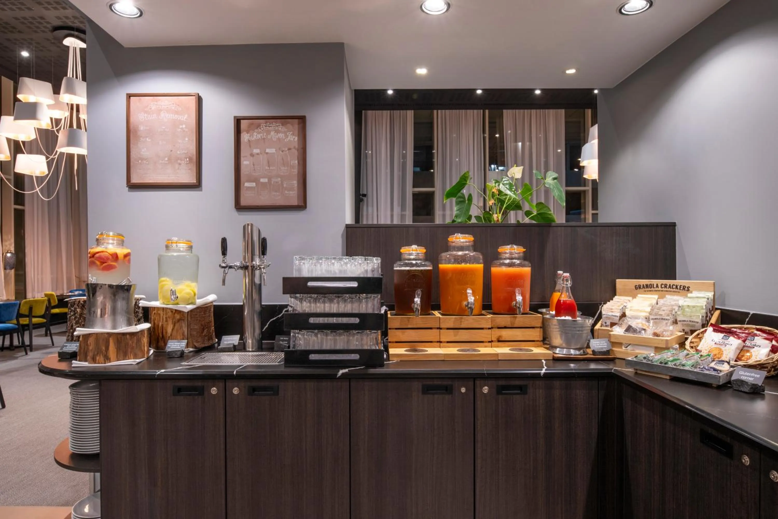 Breakfast in Thon Hotel EU