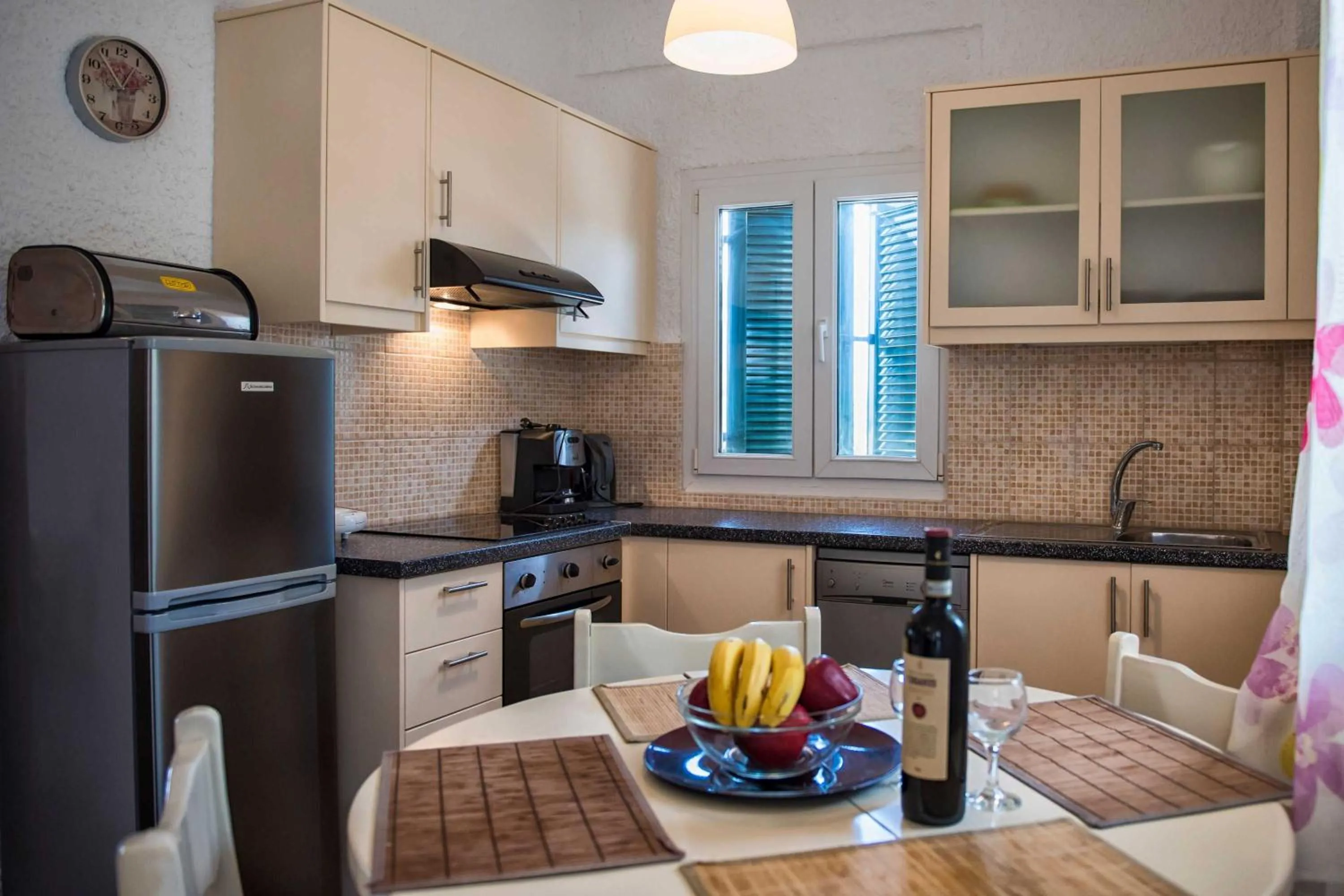 Elli Beach Apartments and Studios