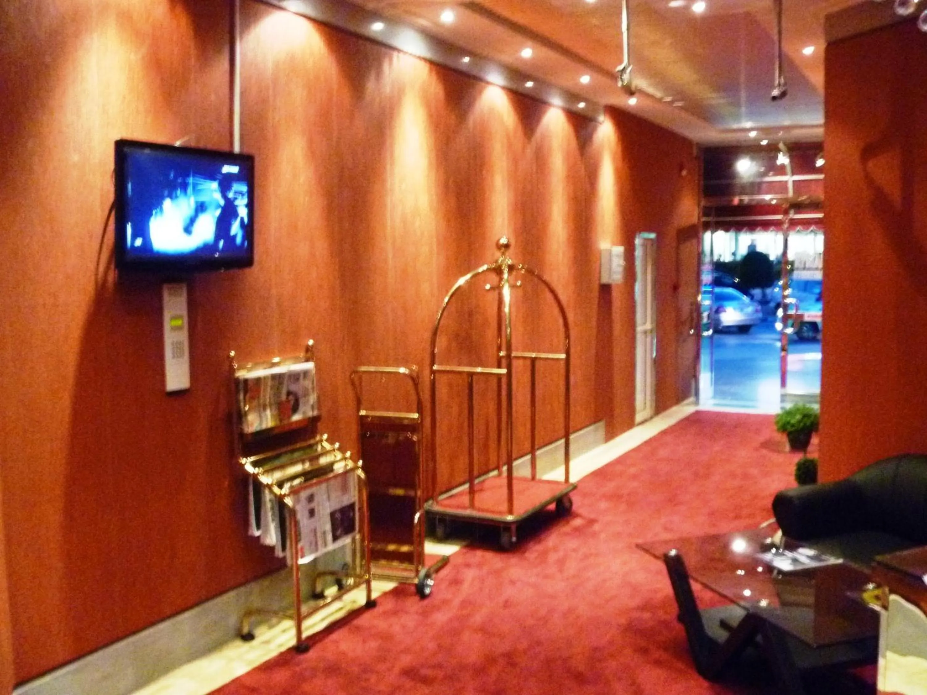 Lobby or reception in Al Zahabiya Hotel Apartments