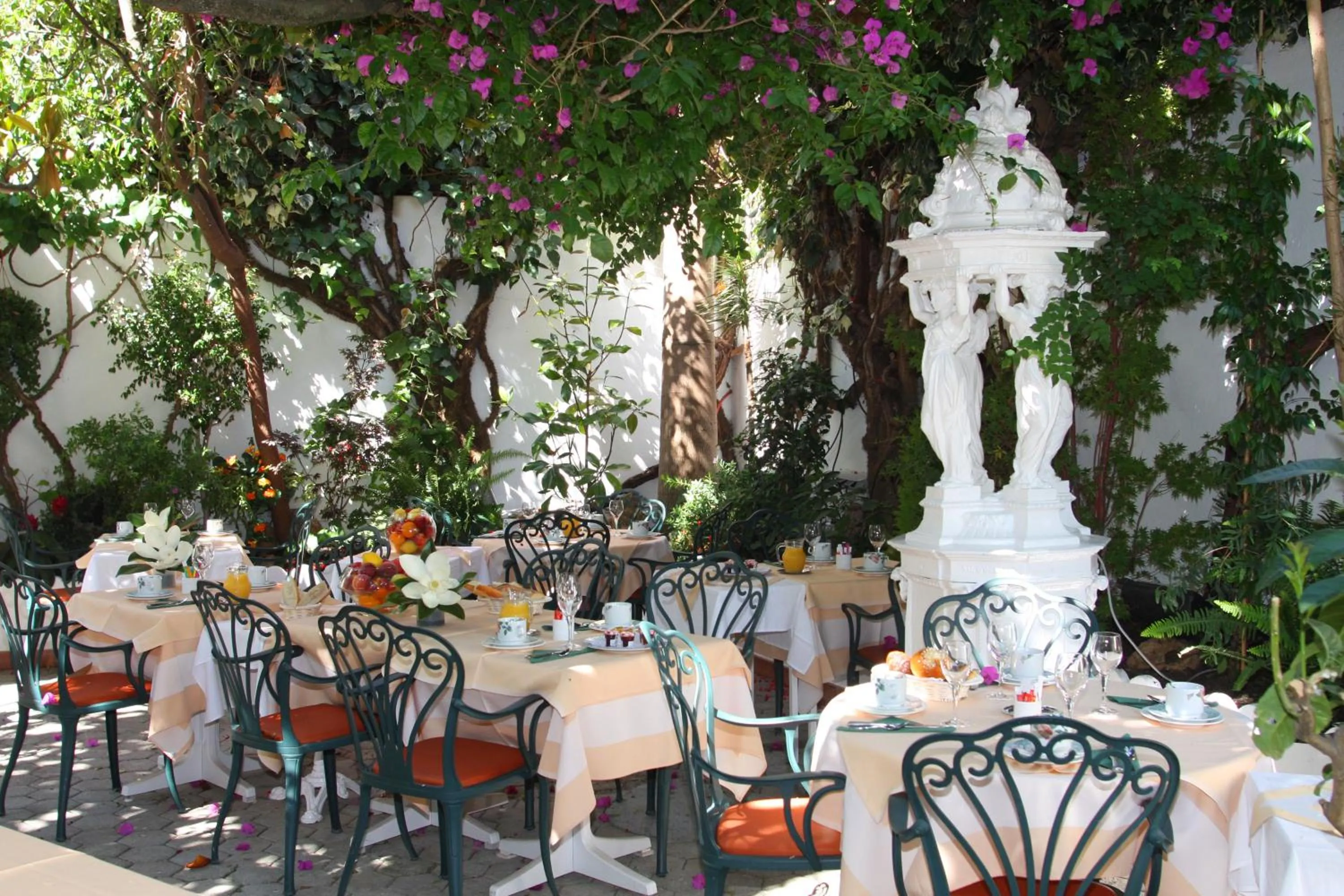 Breakfast in Le Magnolia