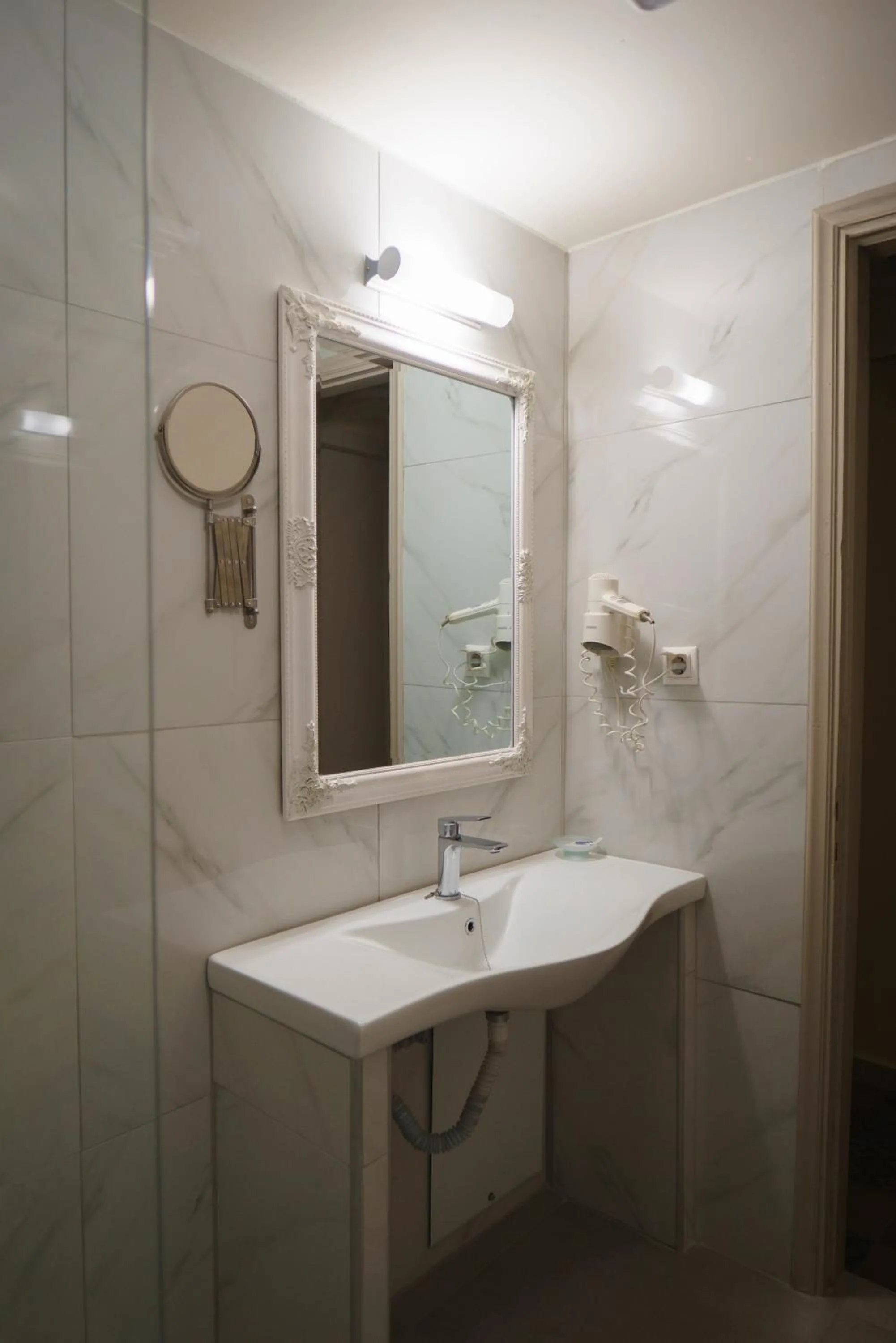 Rouda Bay Beach Hotel