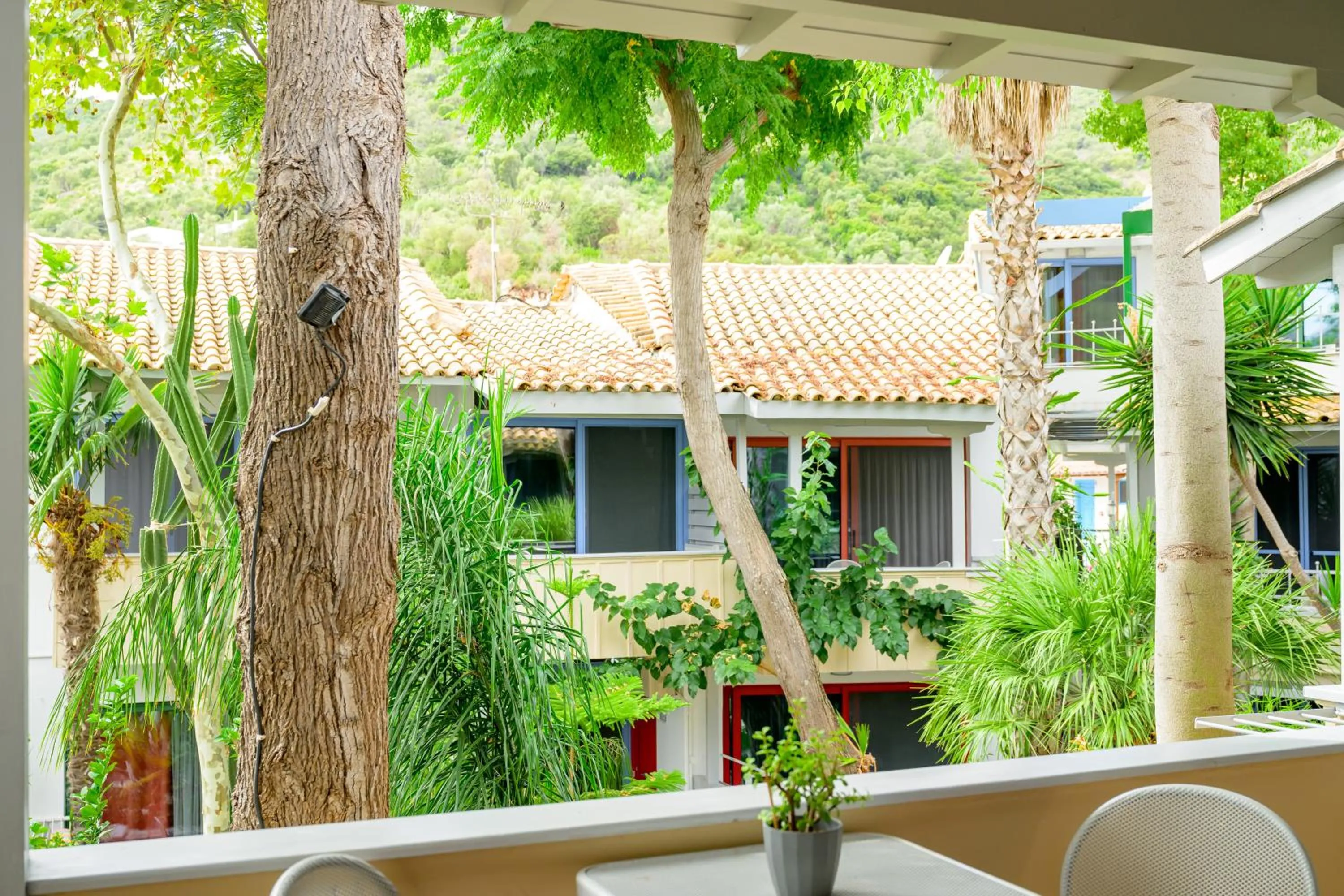 Rouda Bay Beach Hotel