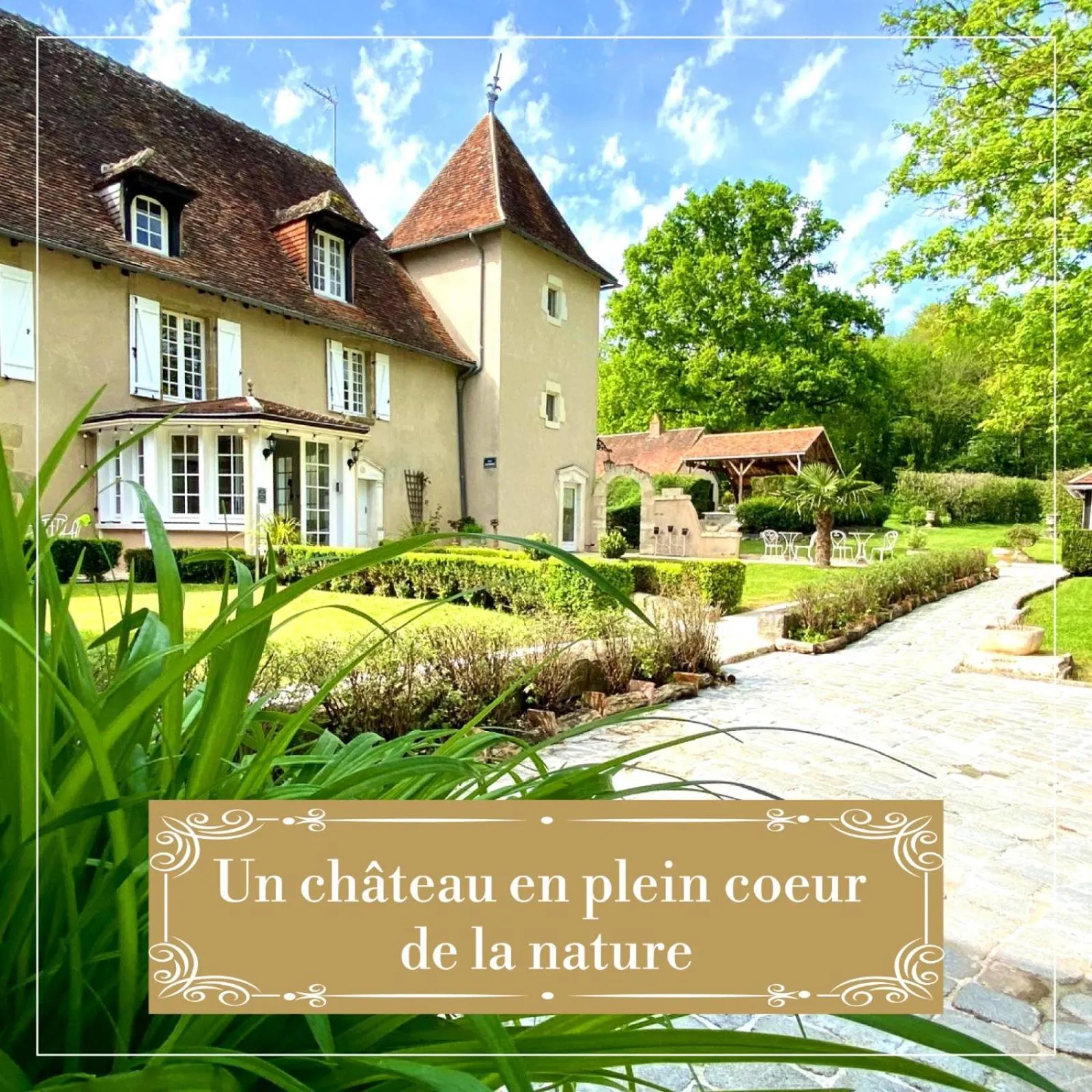Property building in Le Petit Chateau De Sainte Colombe