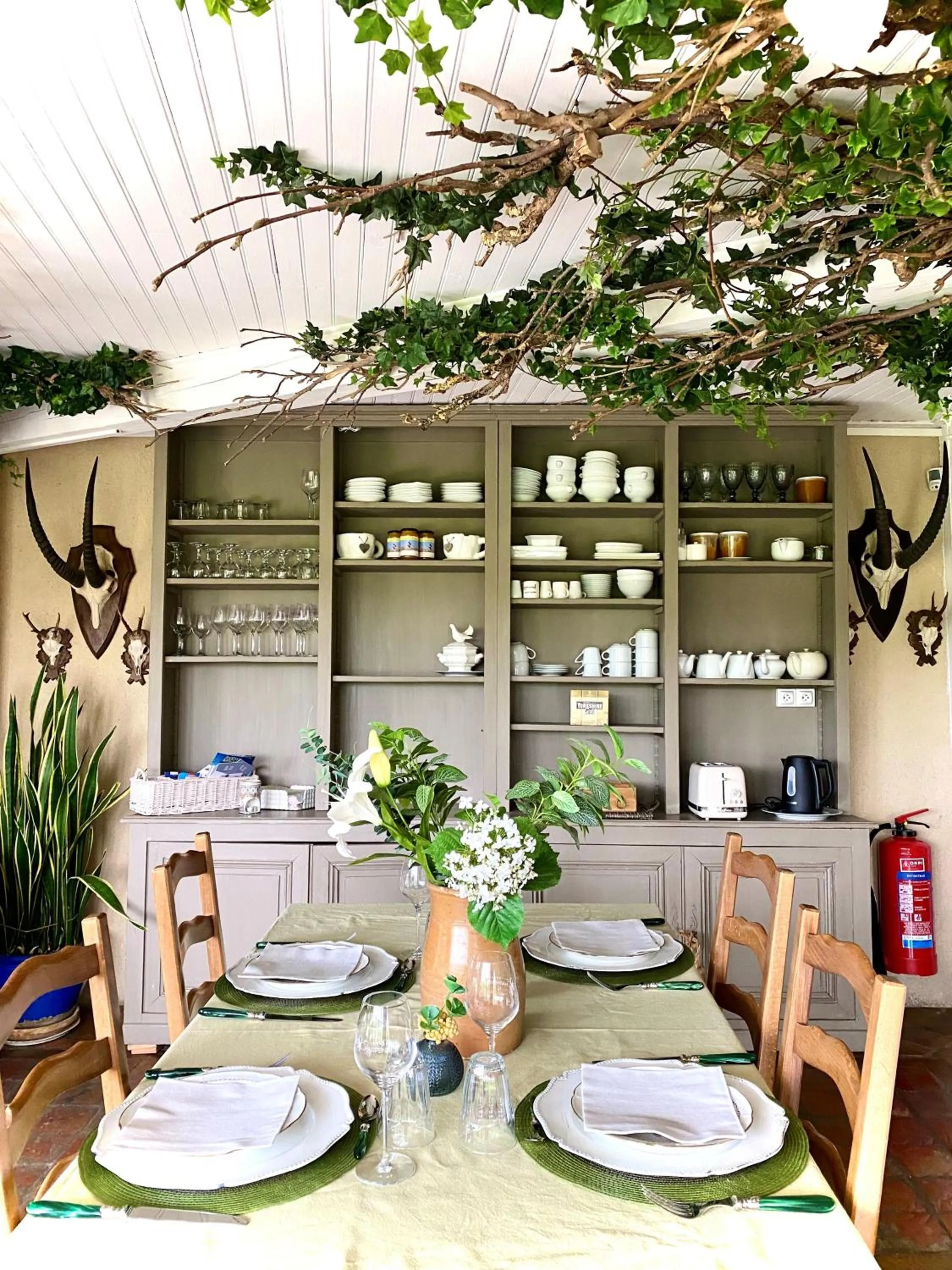 Coffee/tea facilities in Le Petit Chateau De Sainte Colombe