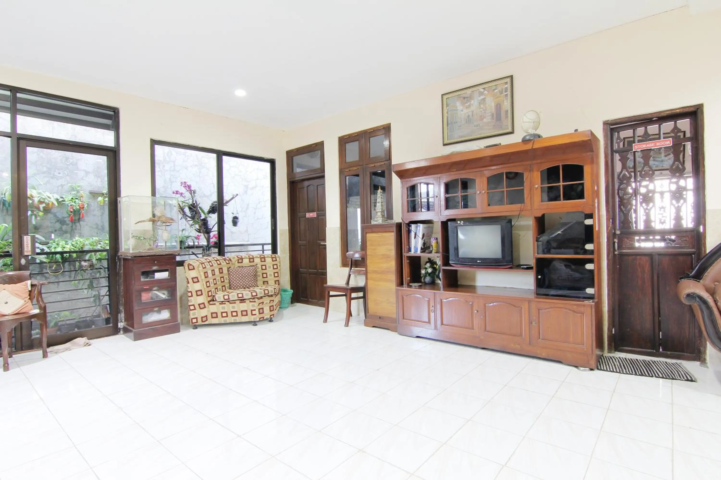 TV and multimedia in Wanderlust Homestay