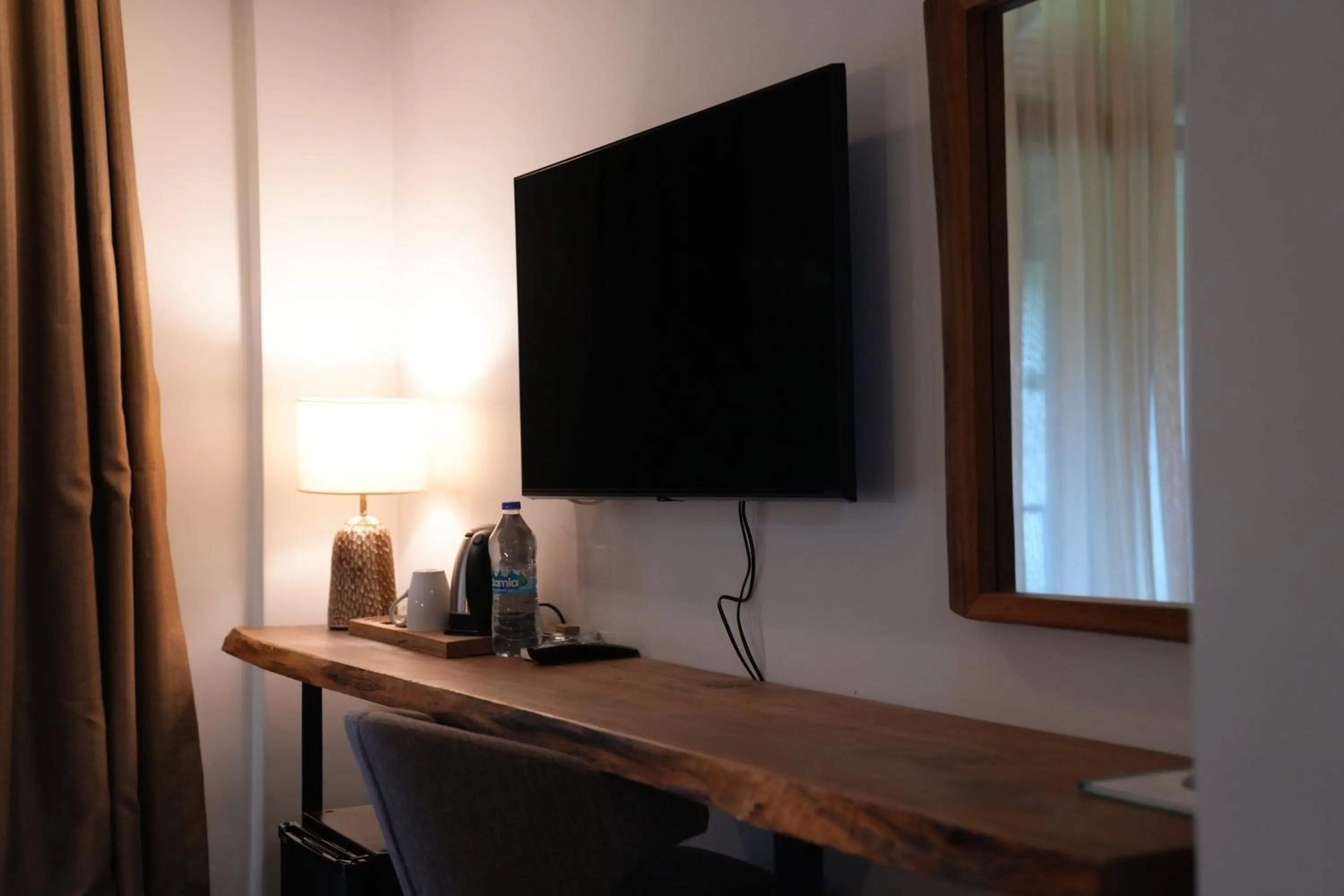 TV and multimedia in Cevizdibi Hotel