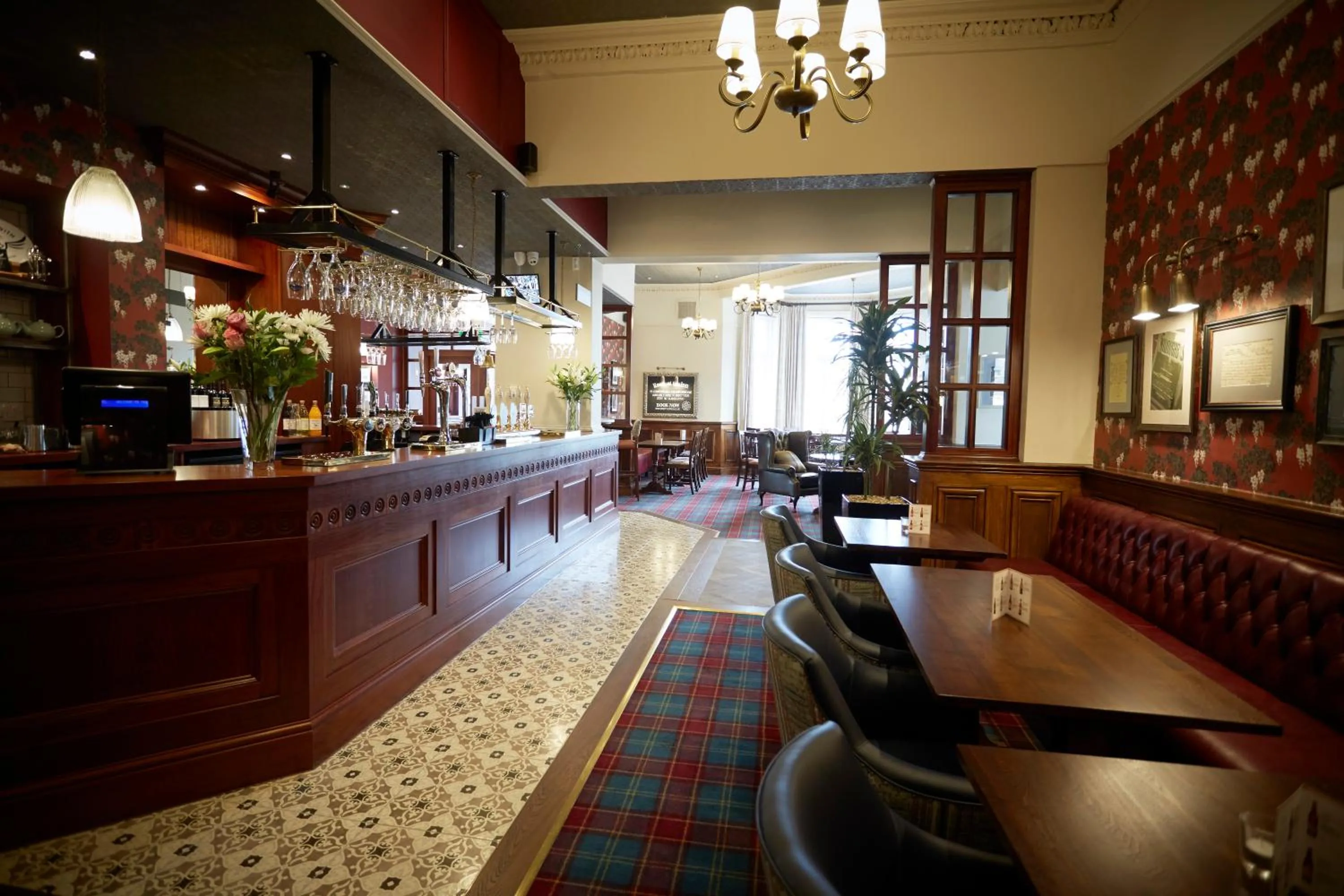 Food and drinks in Gwesty Links