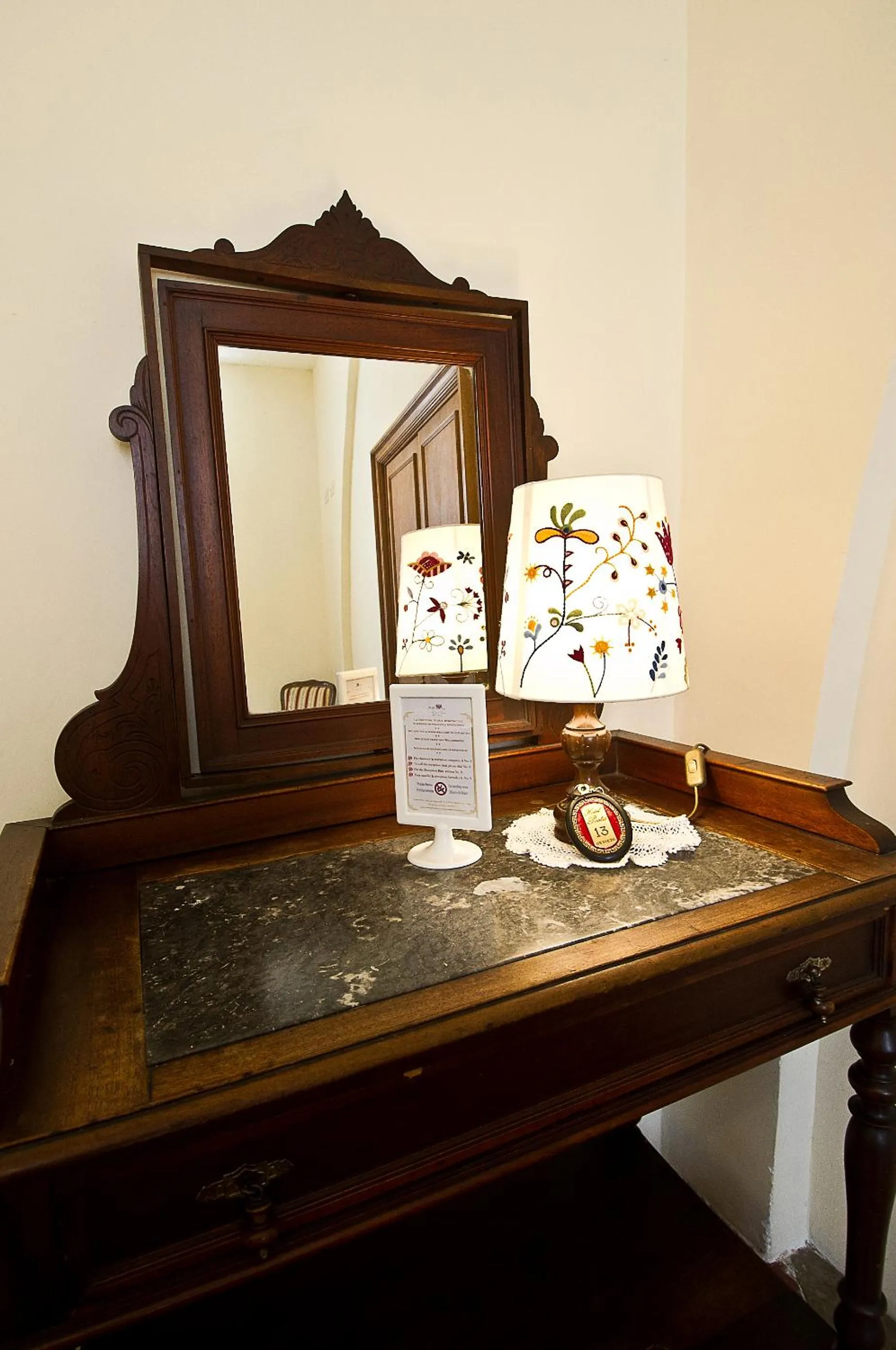 Decorative detail in Hotel Posta