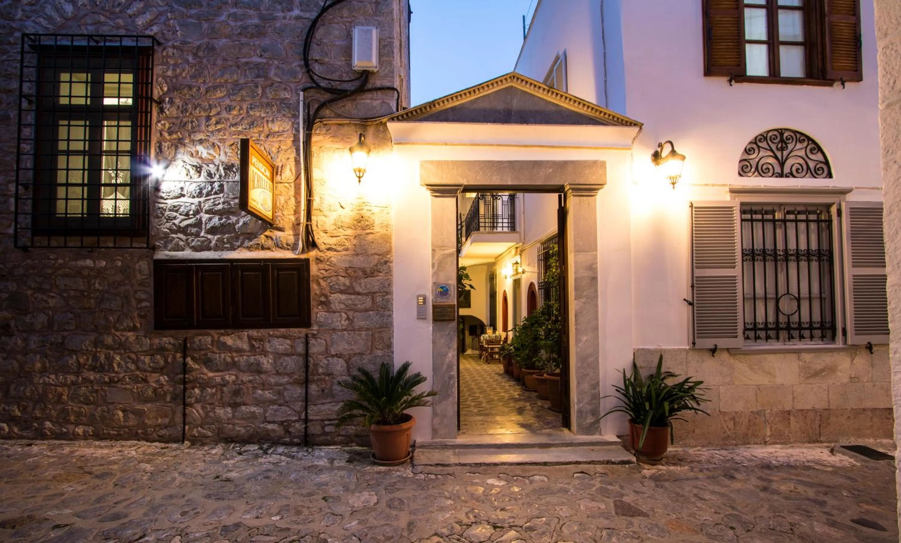 Facade/entrance in Achilleas Pension