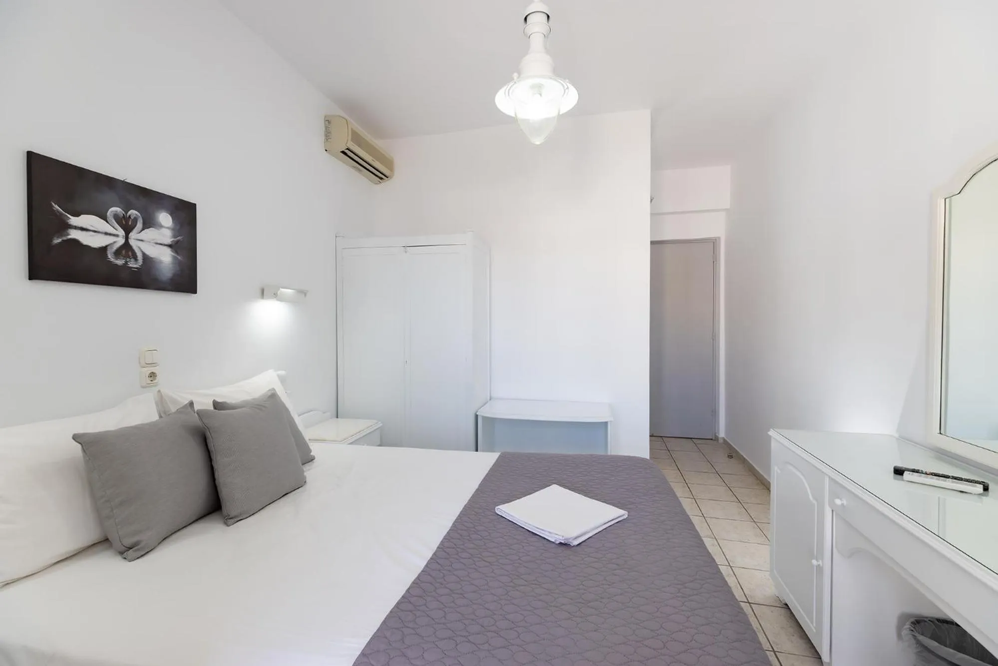 Bedroom, Bed in Achilleas Pension