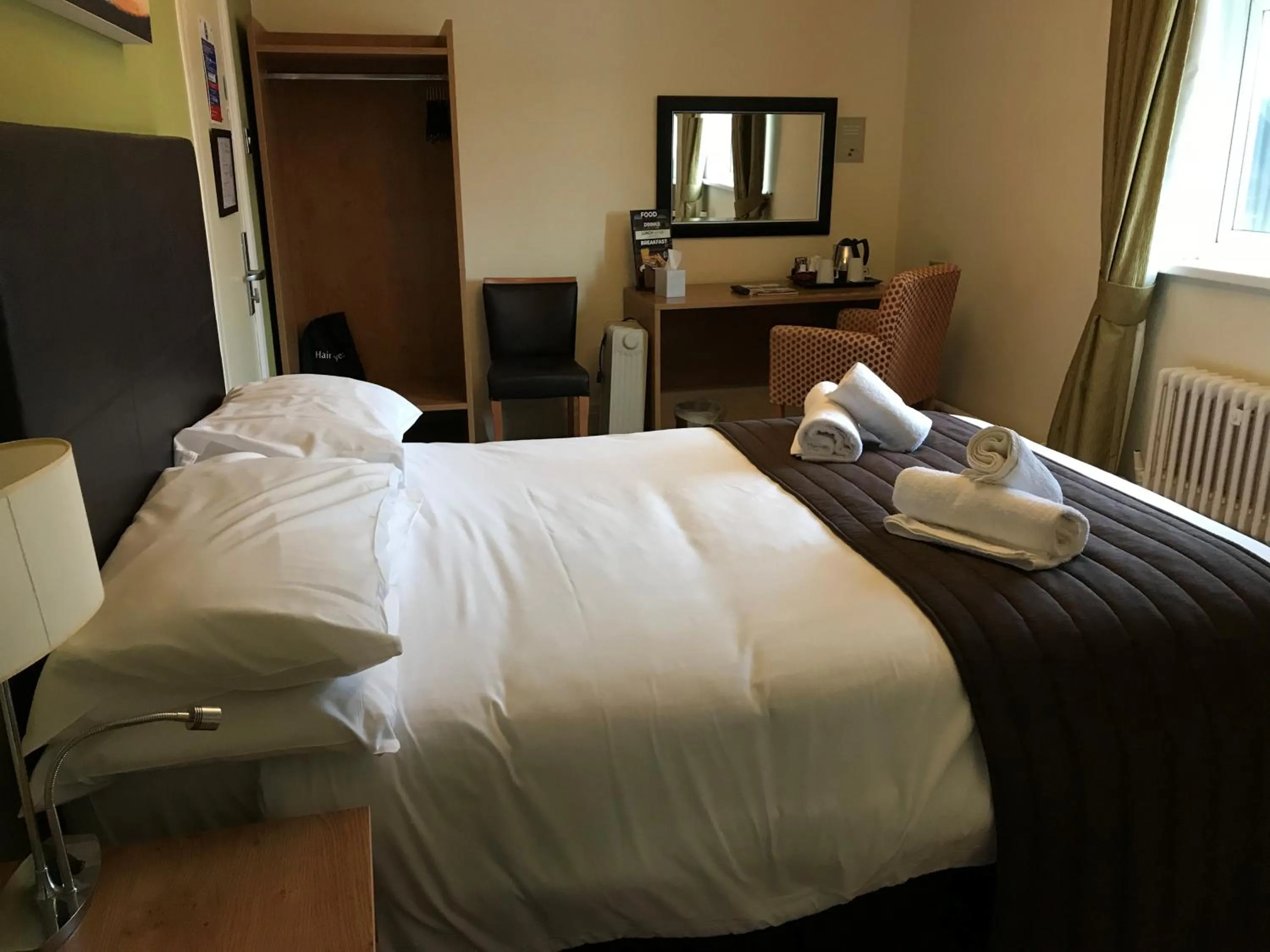 Bedroom, Bed in The Twelve Knights