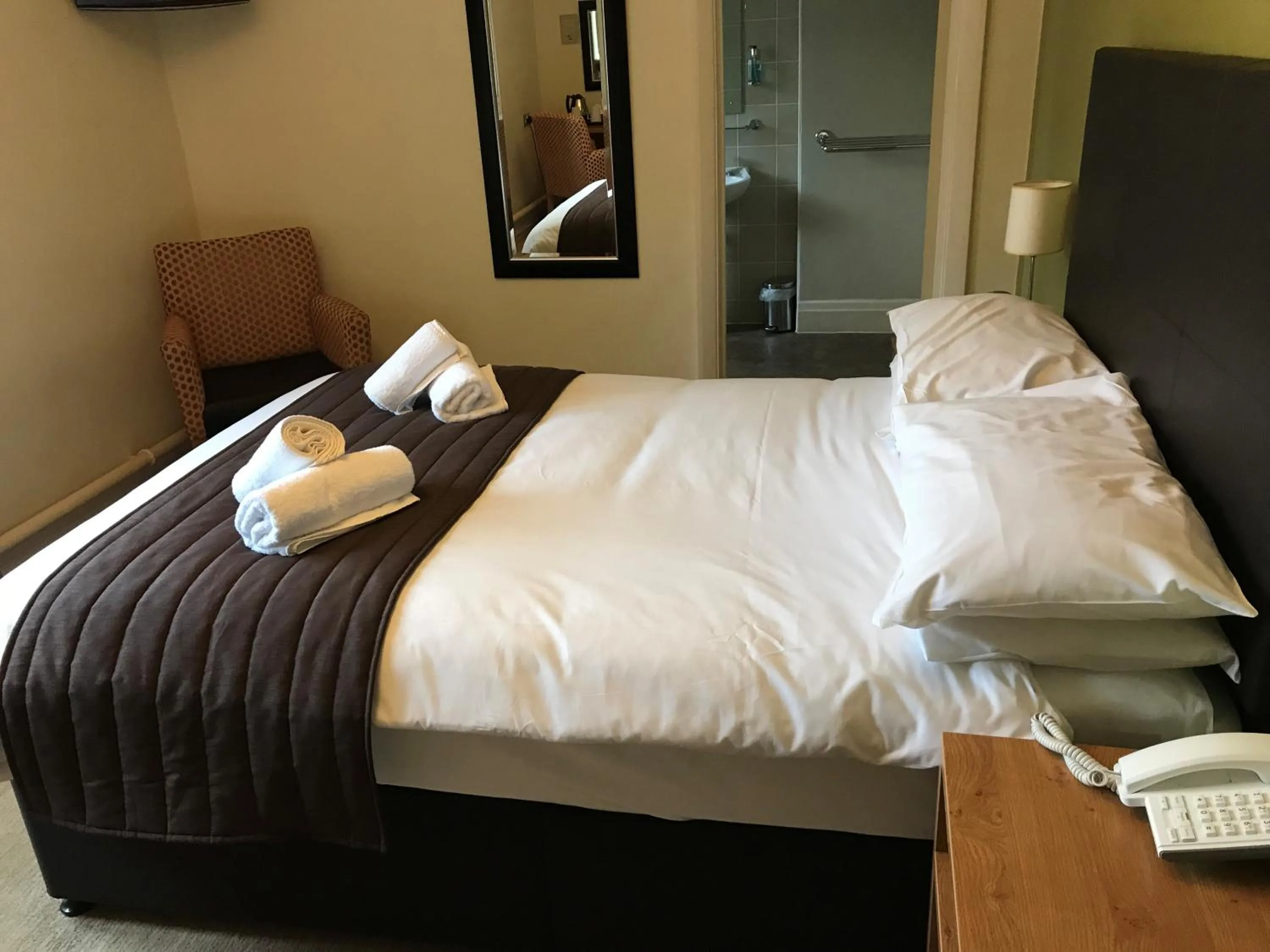 Bedroom, Bed in The Twelve Knights