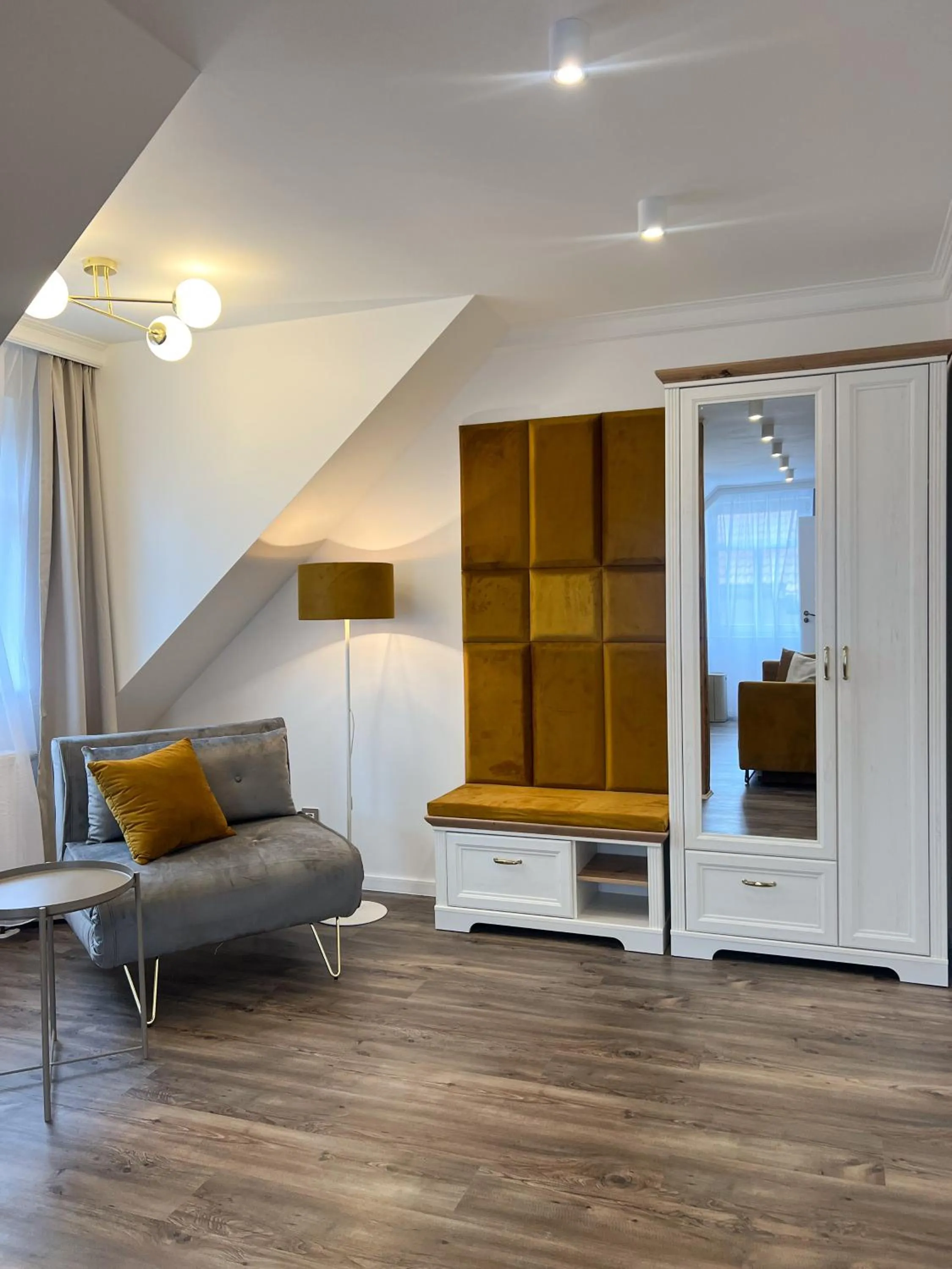 Photo of the whole room in Hotel Lony