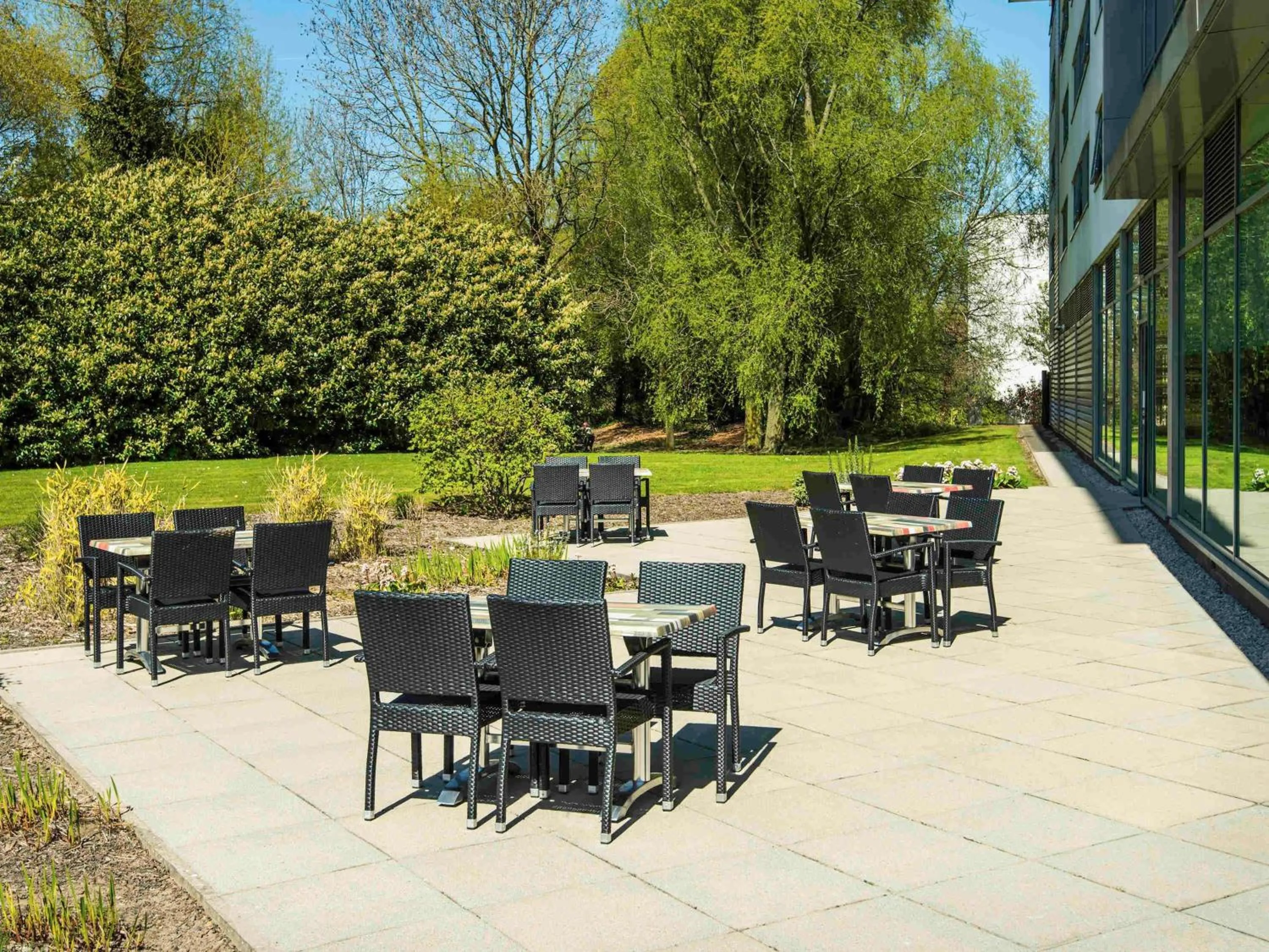 Restaurant/places to eat in ibis Styles Crewe