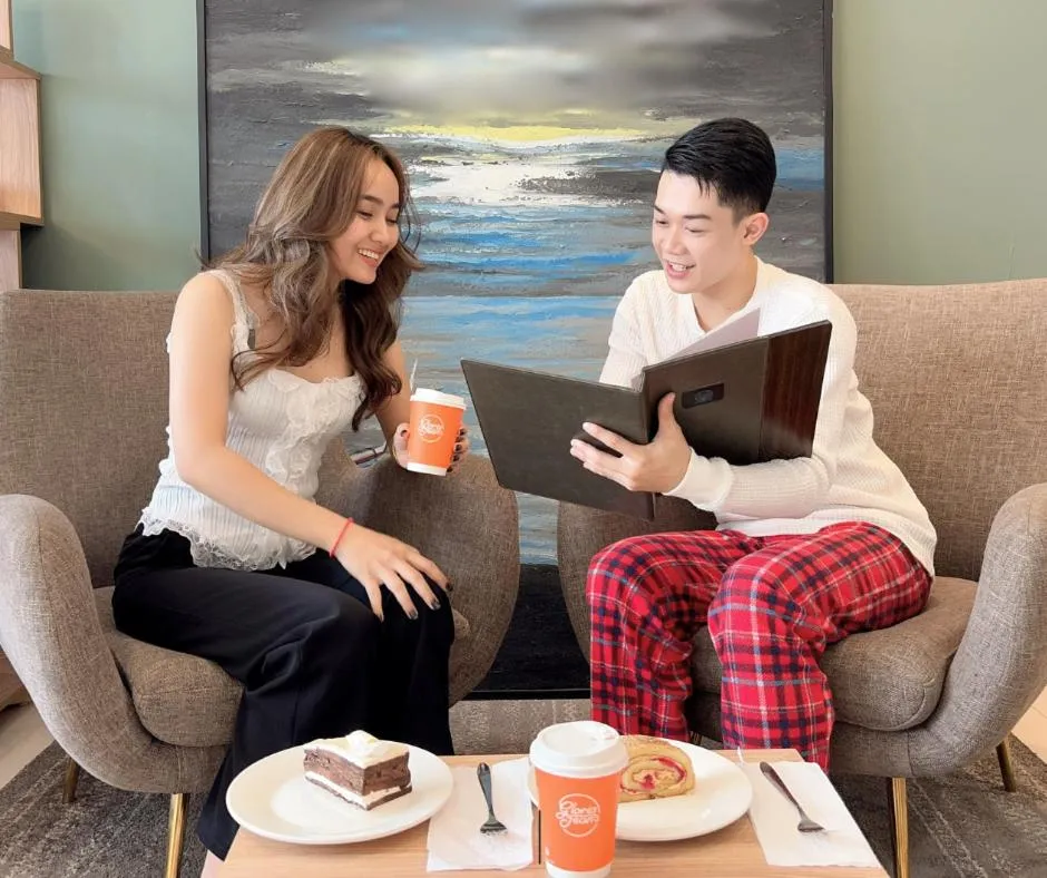 Breakfast in The Snowbell Hotel & Spa at The Bridge