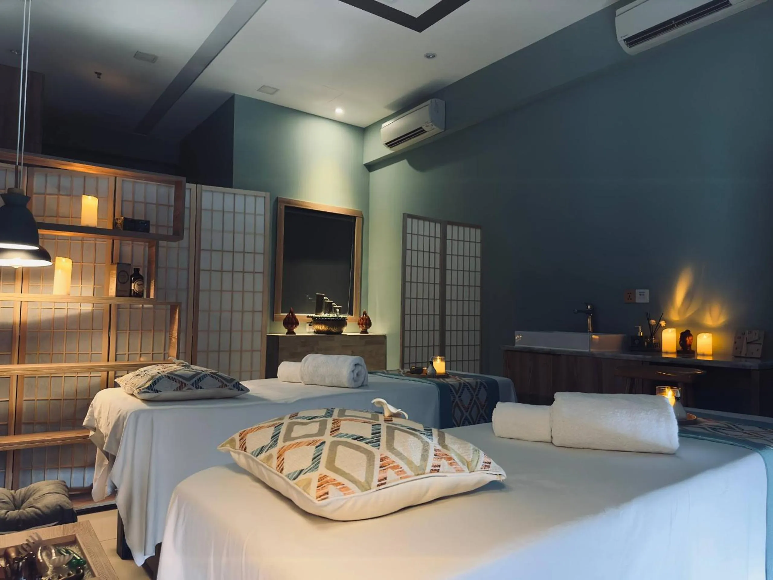 Spa and wellness centre/facilities, Bed in The Snowbell Hotel & Spa at The Bridge