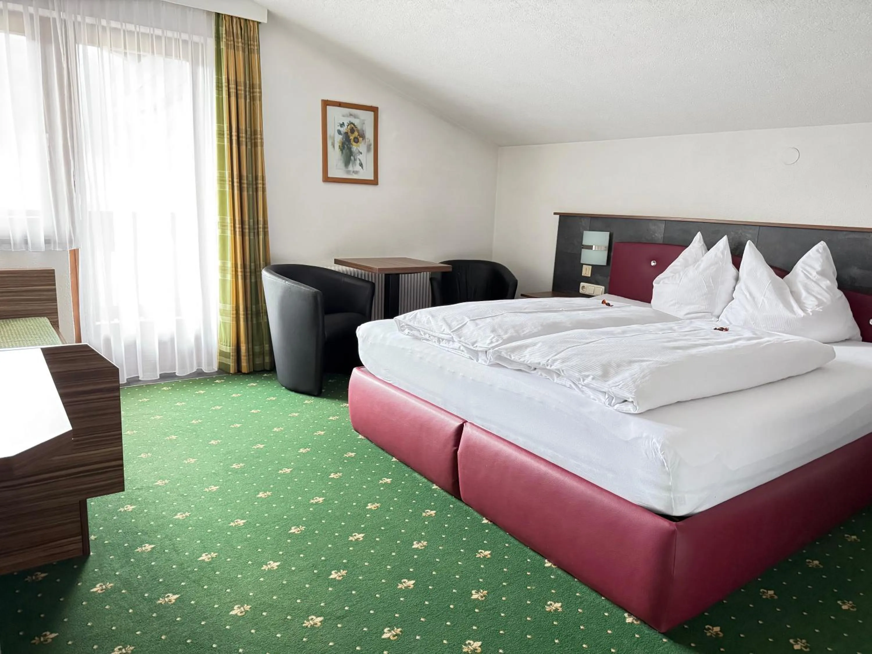 Bed in Hotel Dorfgasthof Schlösslstube