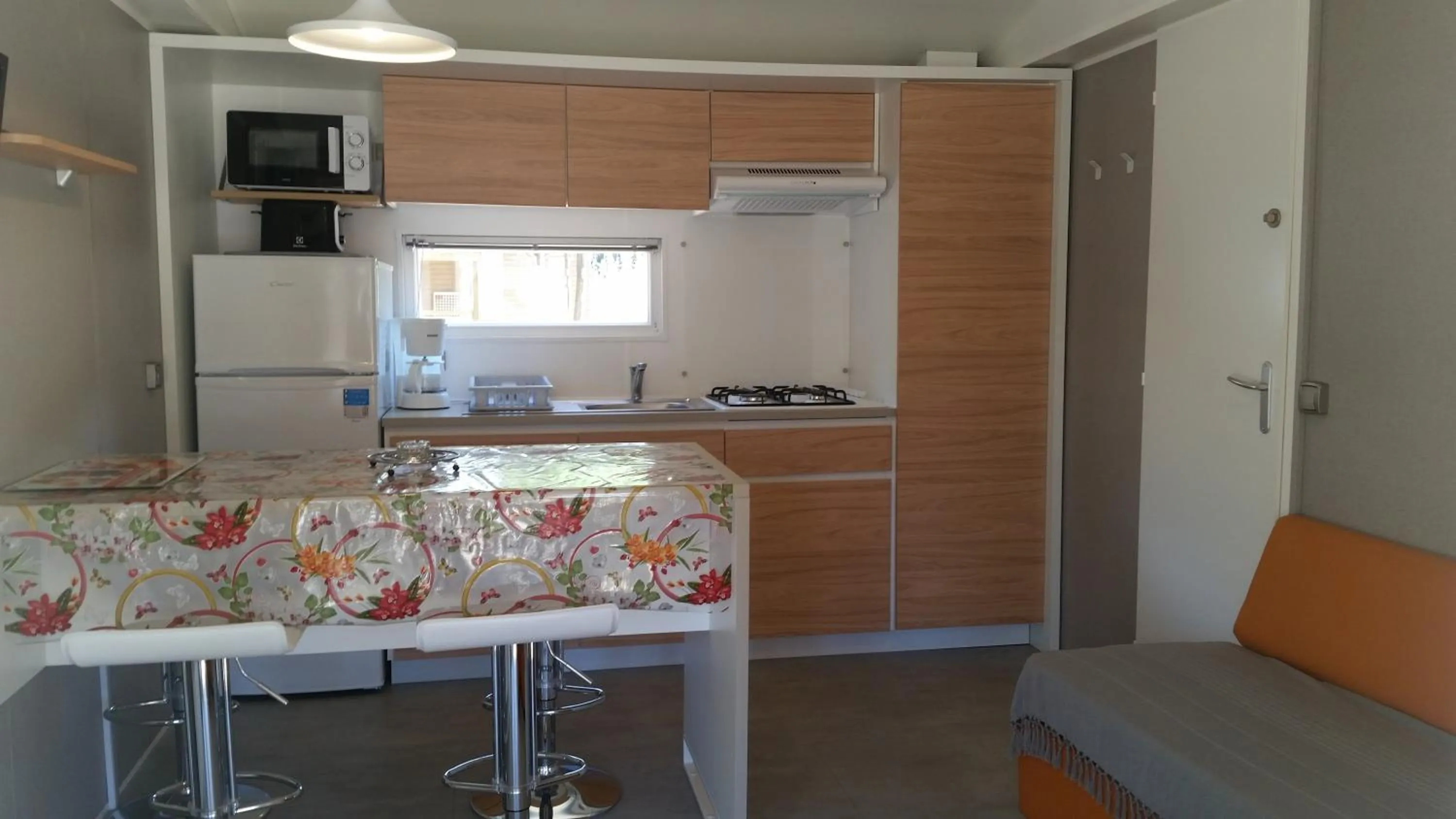 TV and multimedia in Camping La Pinède