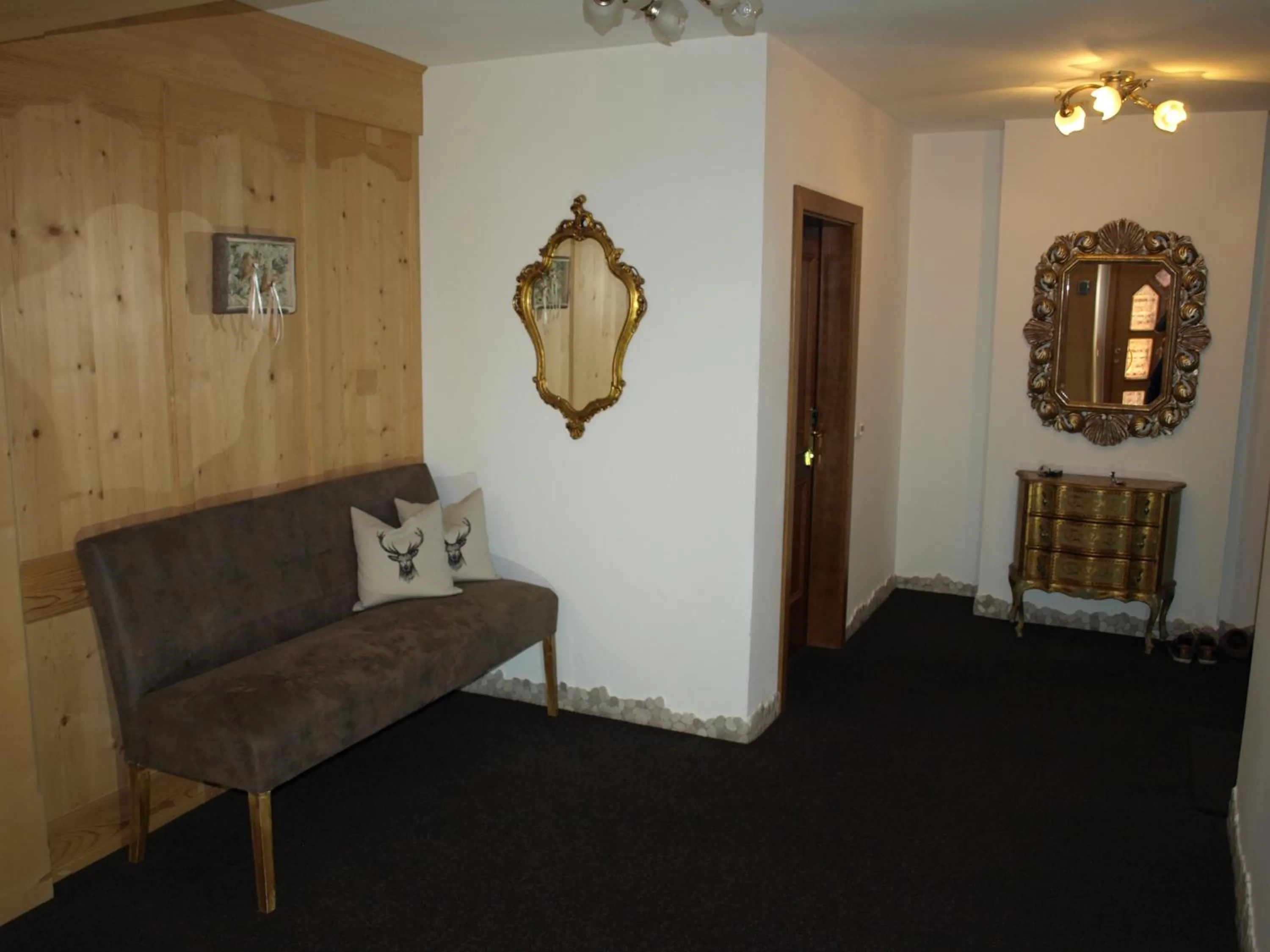 Lobby or reception in Garni Flurida