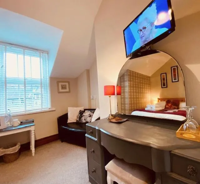 Bed in 3 Cambridge Villas