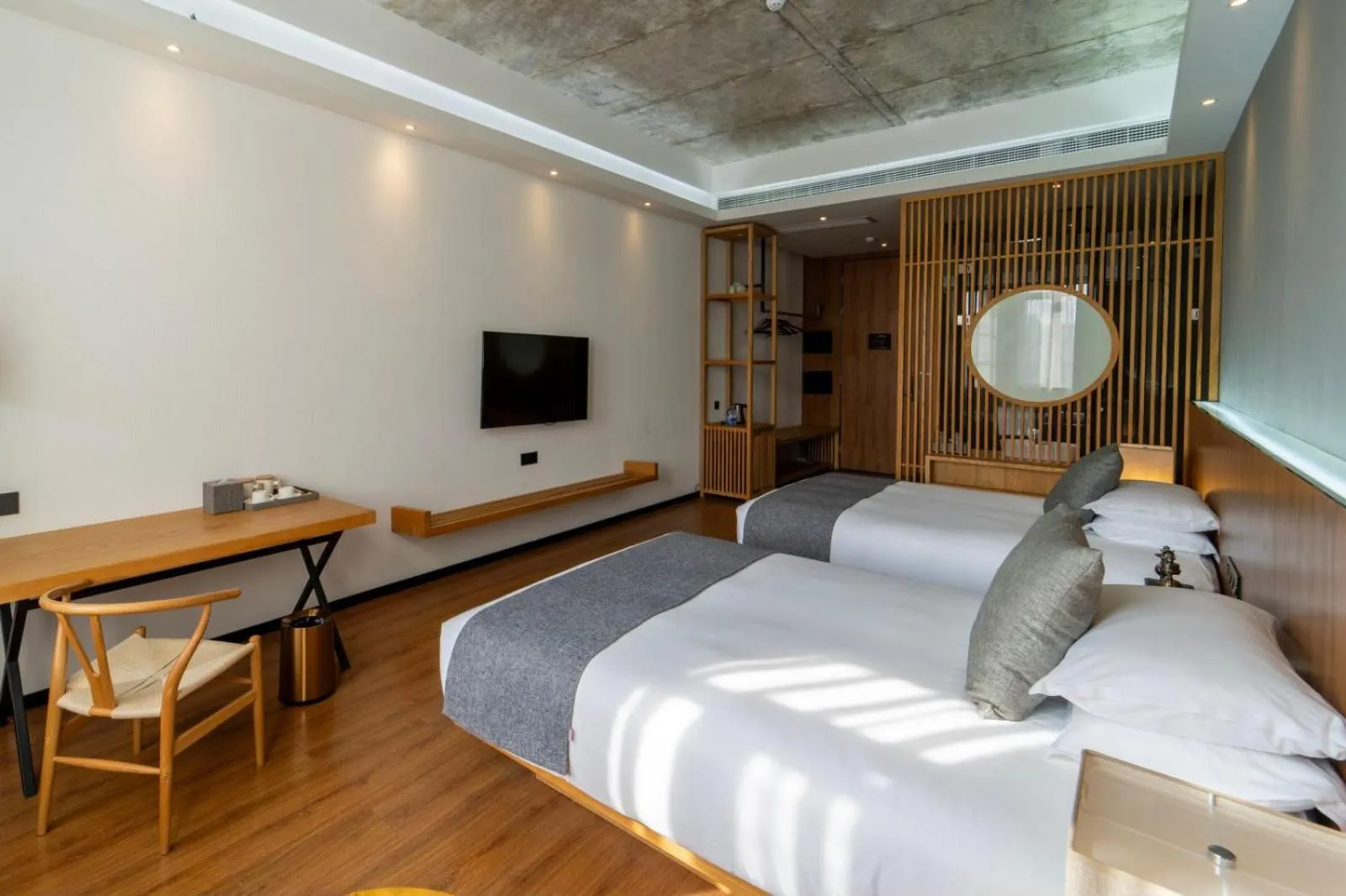 Bed in Lin Yin Art Hotel Shanghai（Pudong airport）